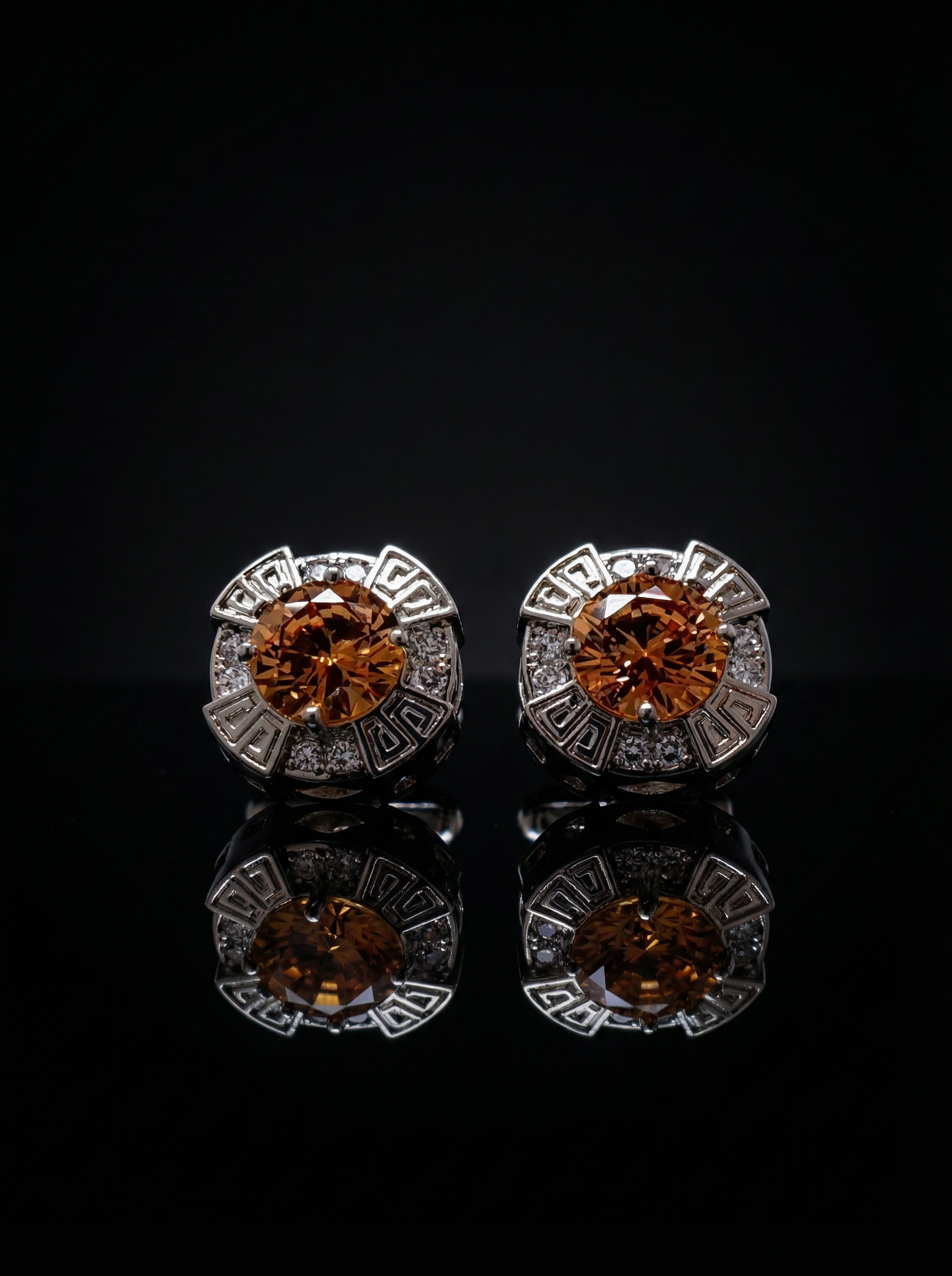Amber Greek Key Cufflinks Tivaaro