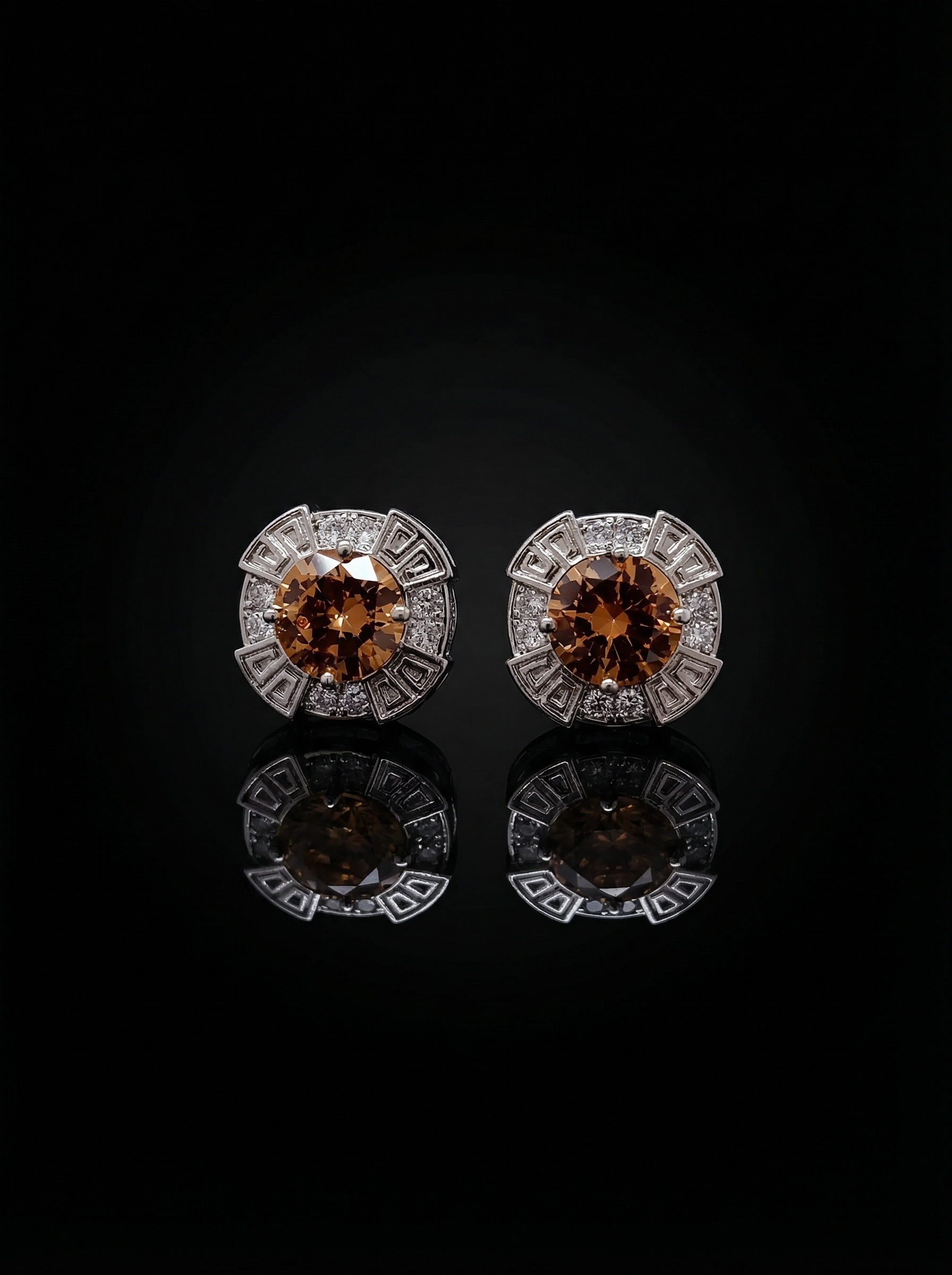 Amber Greek Key Cufflinks Tivaaro