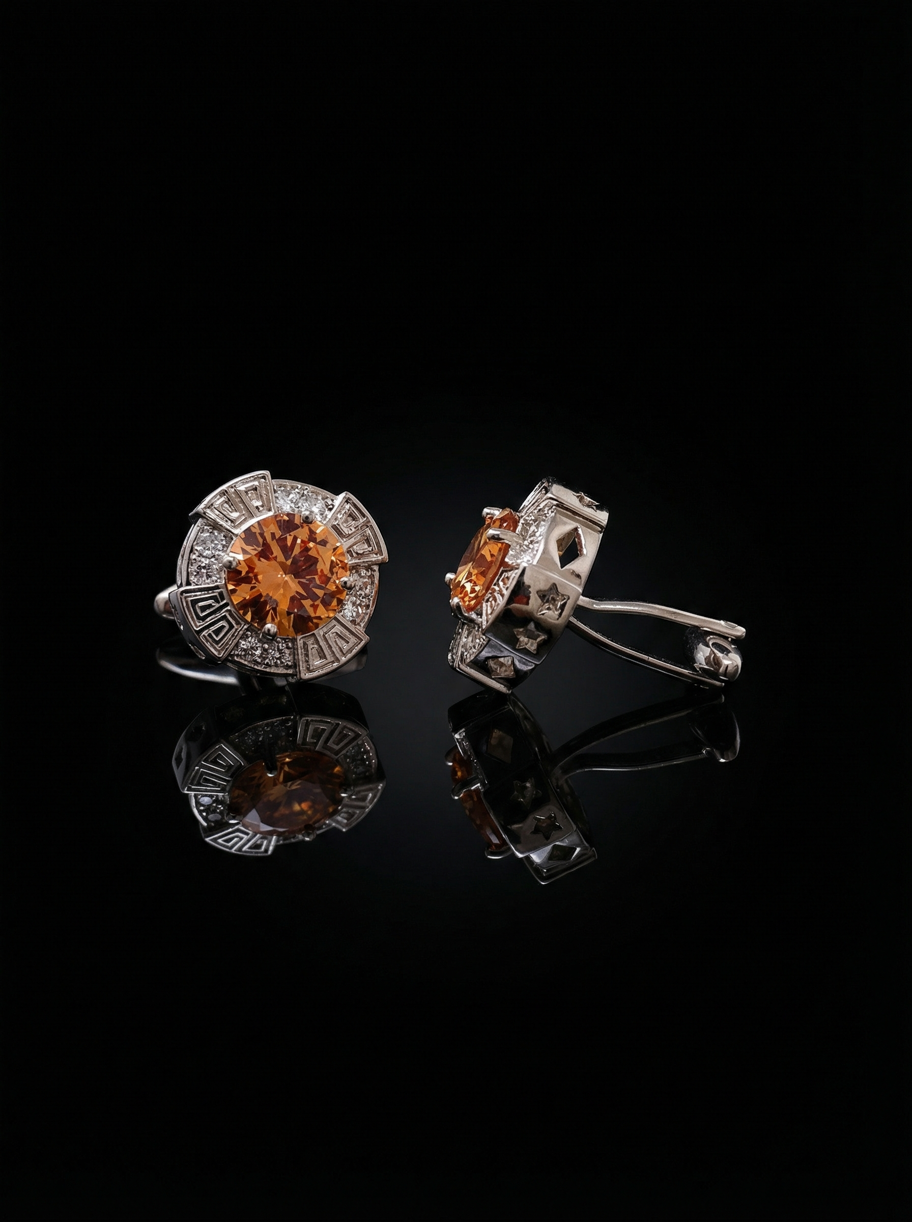 Amber Greek Key Cufflinks Tivaaro