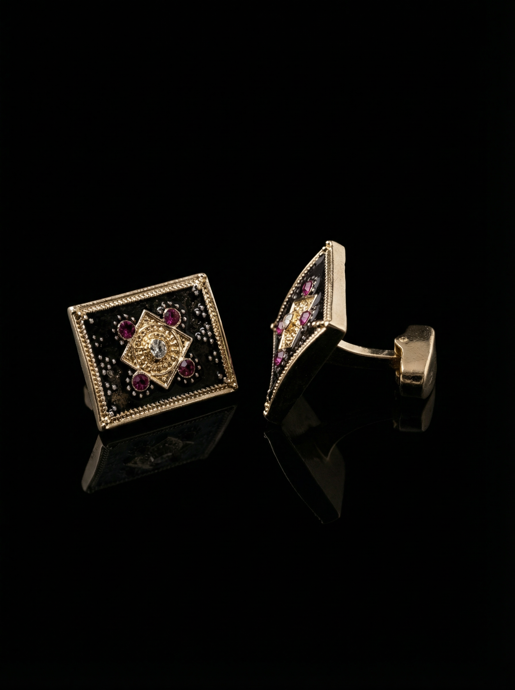 Antique Gold Tone Cufflinks Tivaaro