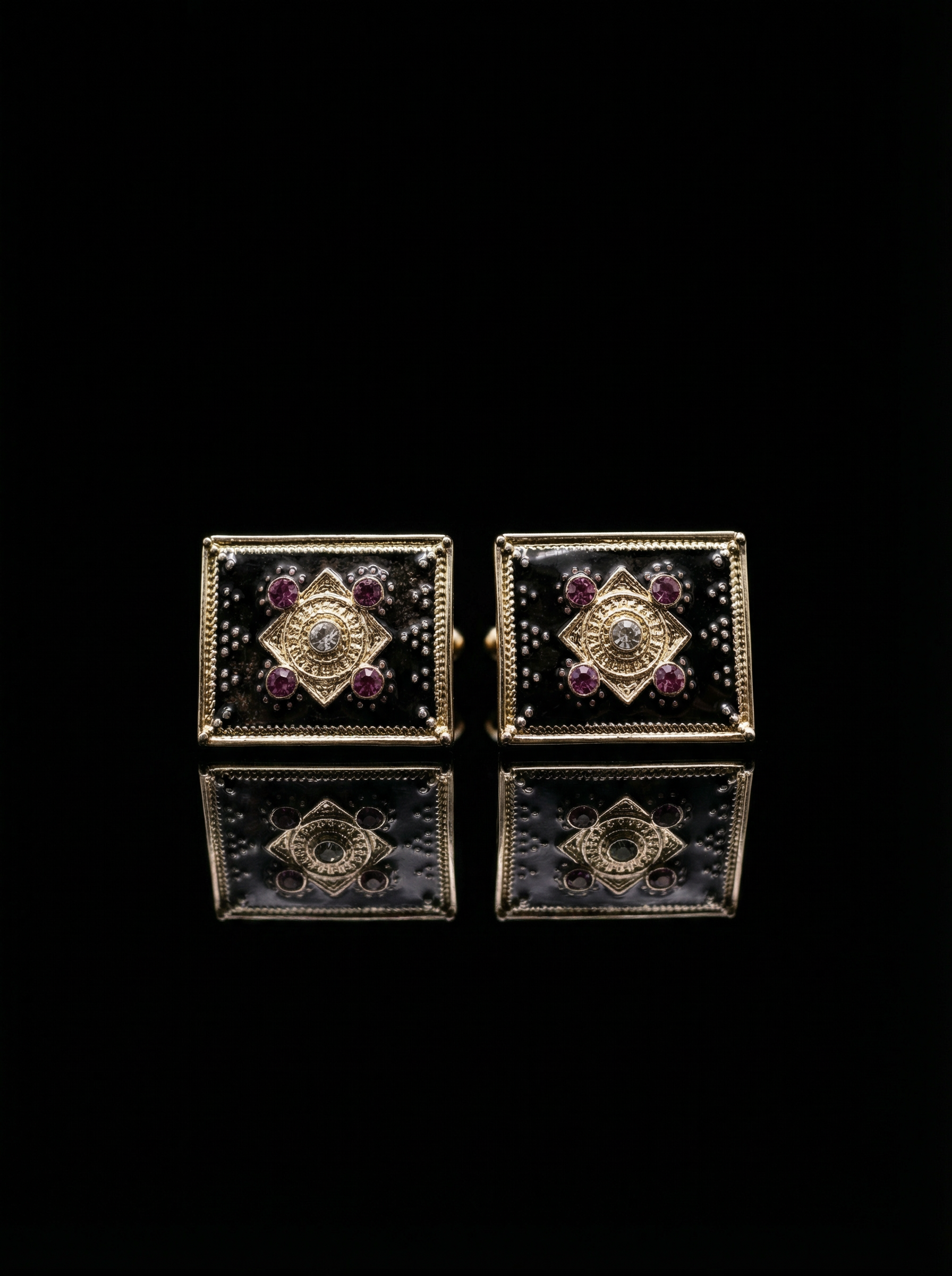 Antique Gold Tone Cufflinks Tivaaro