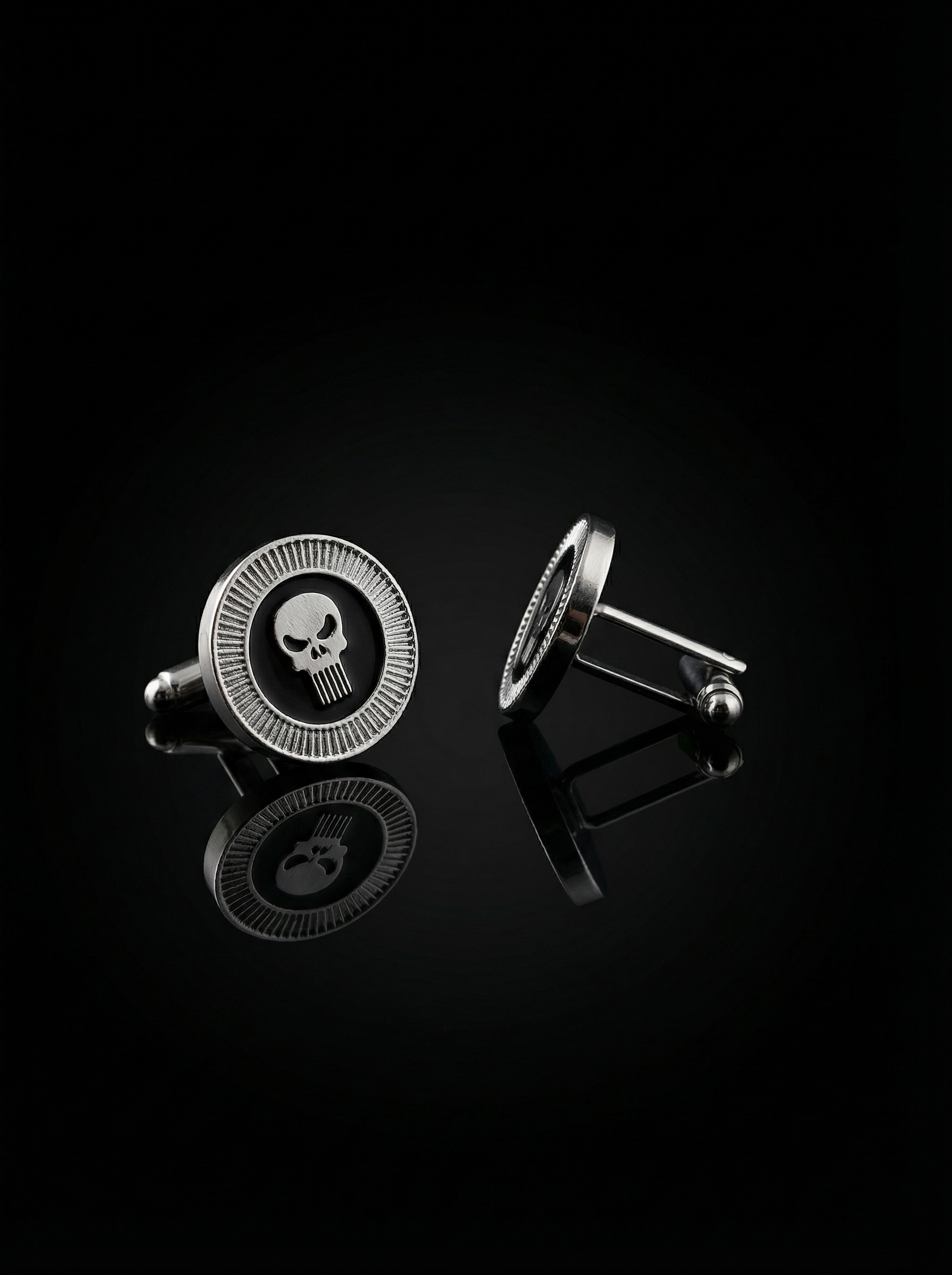 Artisan Skull Cufflinks Tivaaro