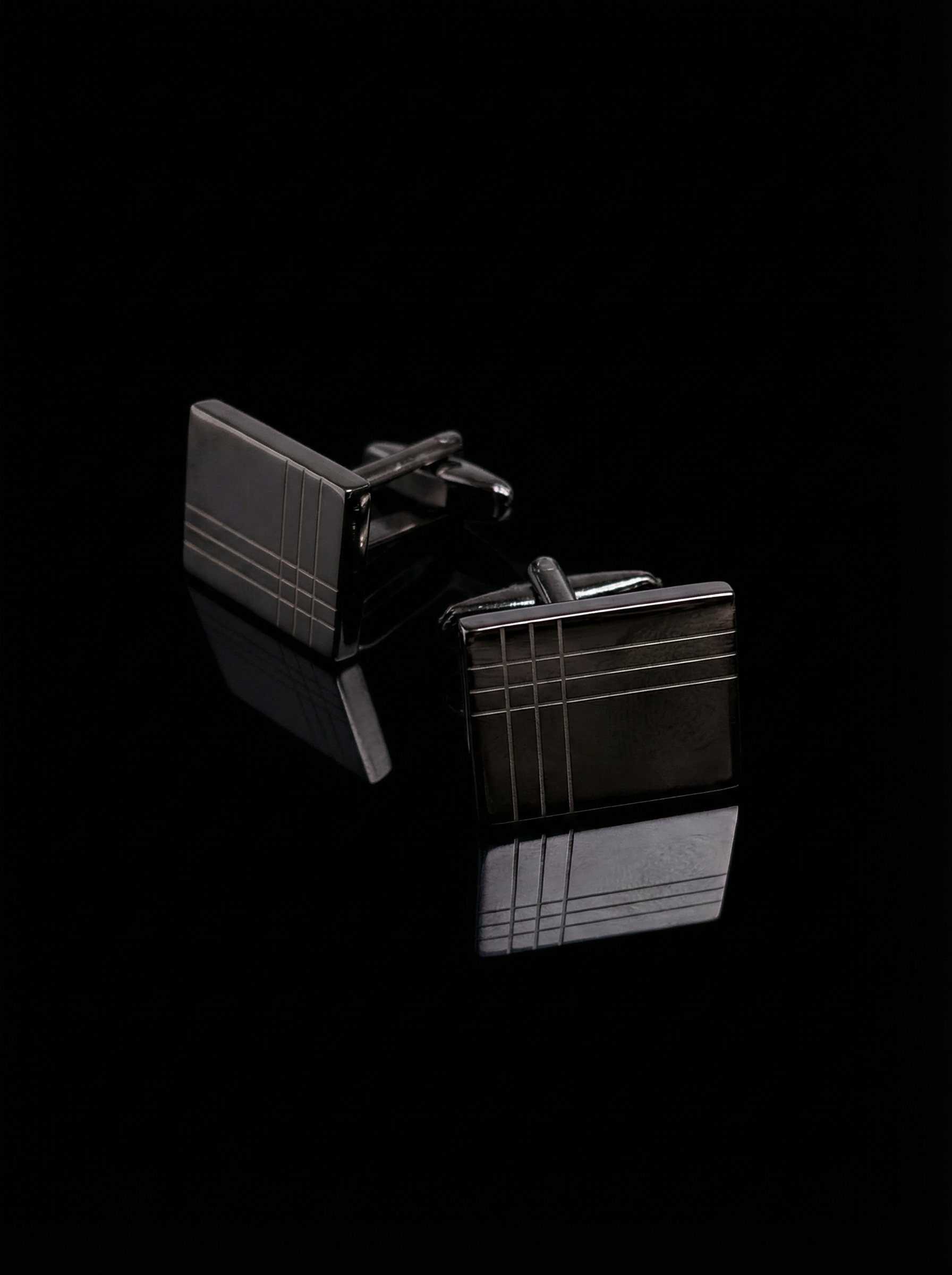 Black Corner Grid Cufflinks Tivaaro