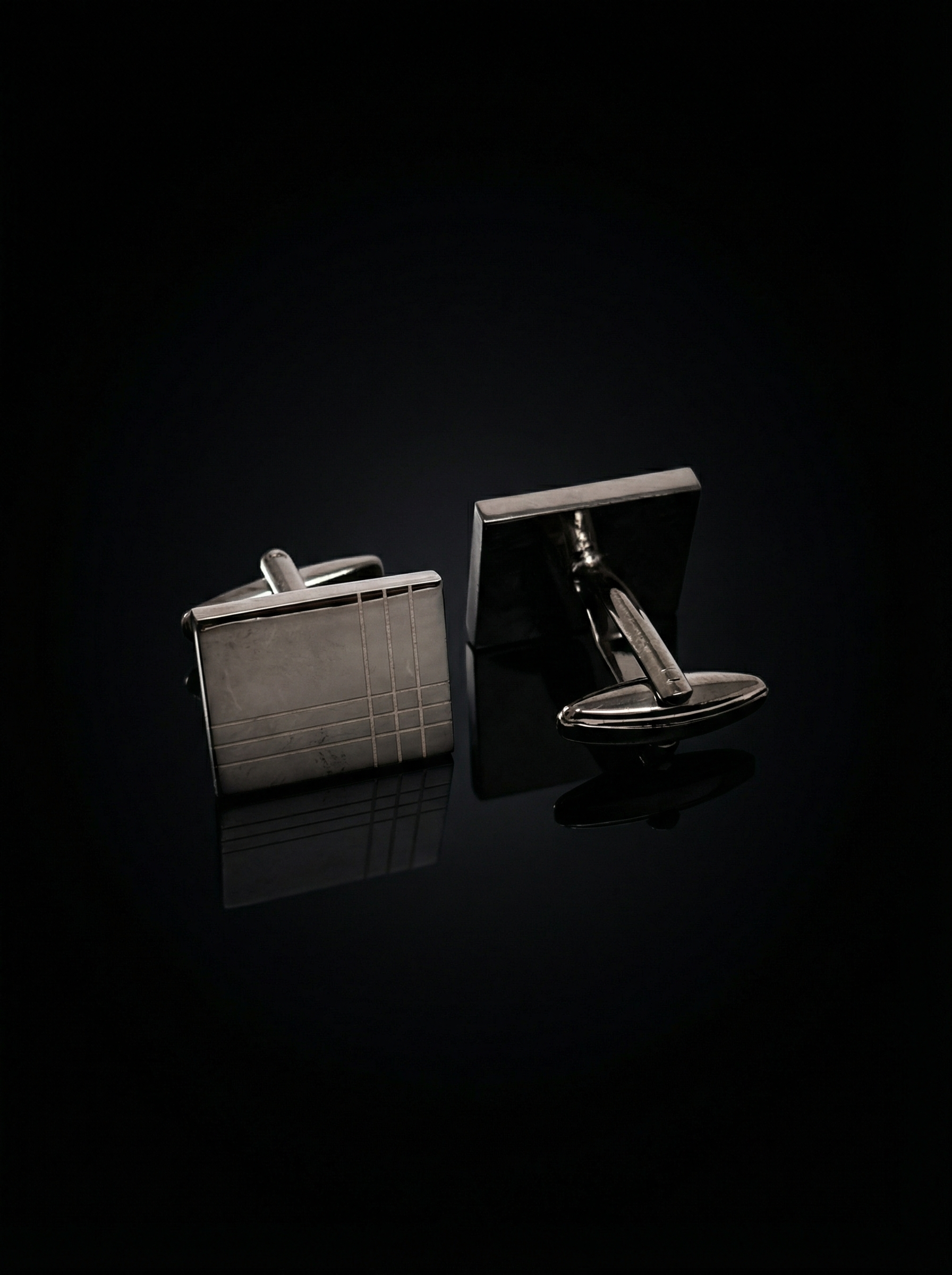 Black Corner Grid Cufflinks Tivaaro