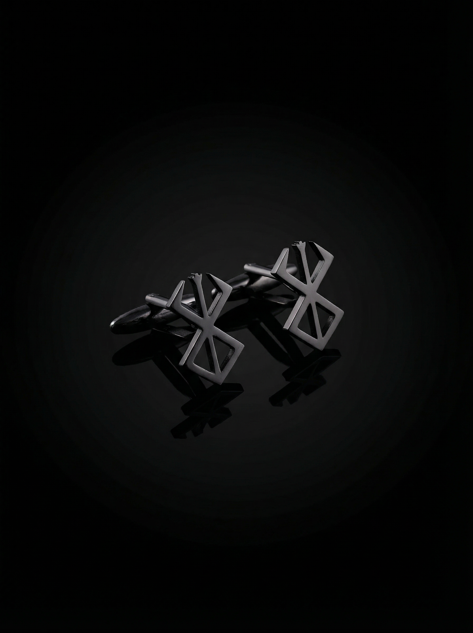 Black Geometric Openwork Cufflinks Tivaaro