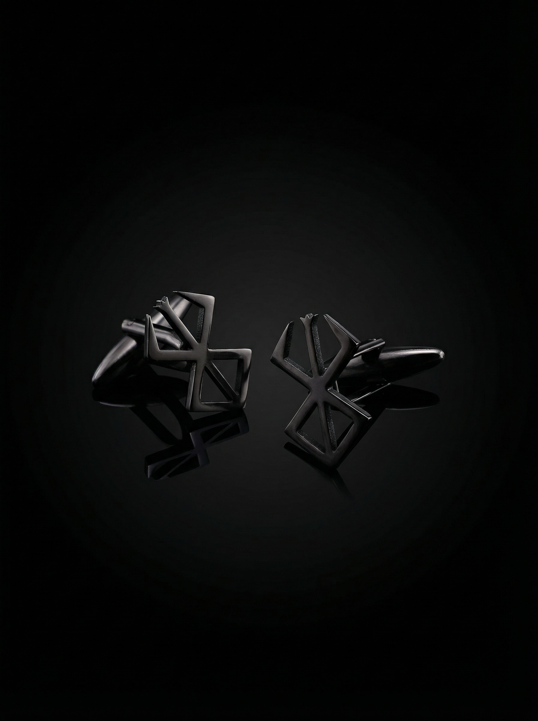 Black Geometric Openwork Cufflinks Tivaaro
