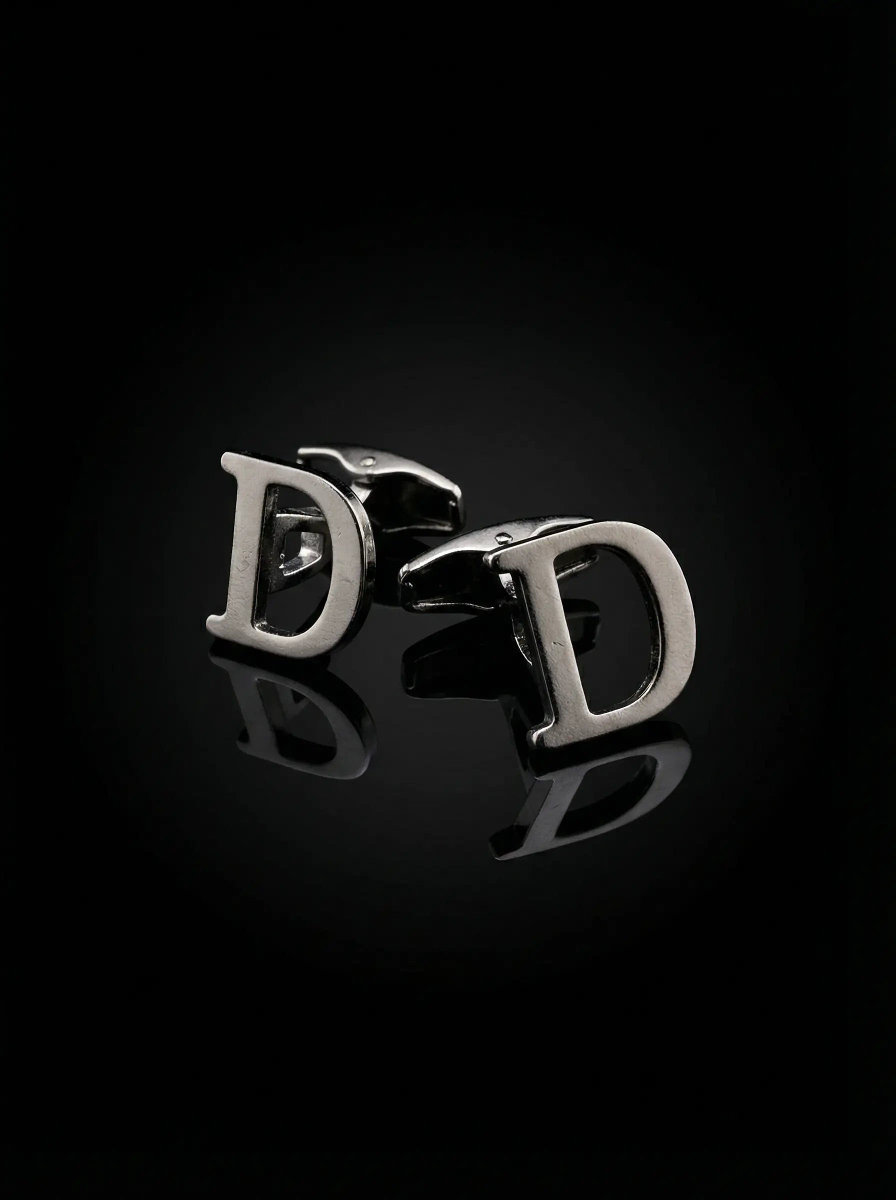 Black Letter D Cufflinks Tivaaro