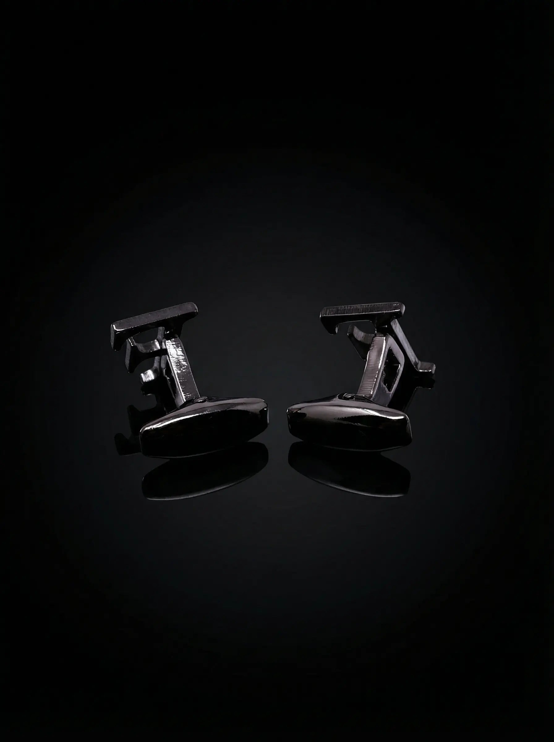 Black Letter F Cufflinks Tivaaro