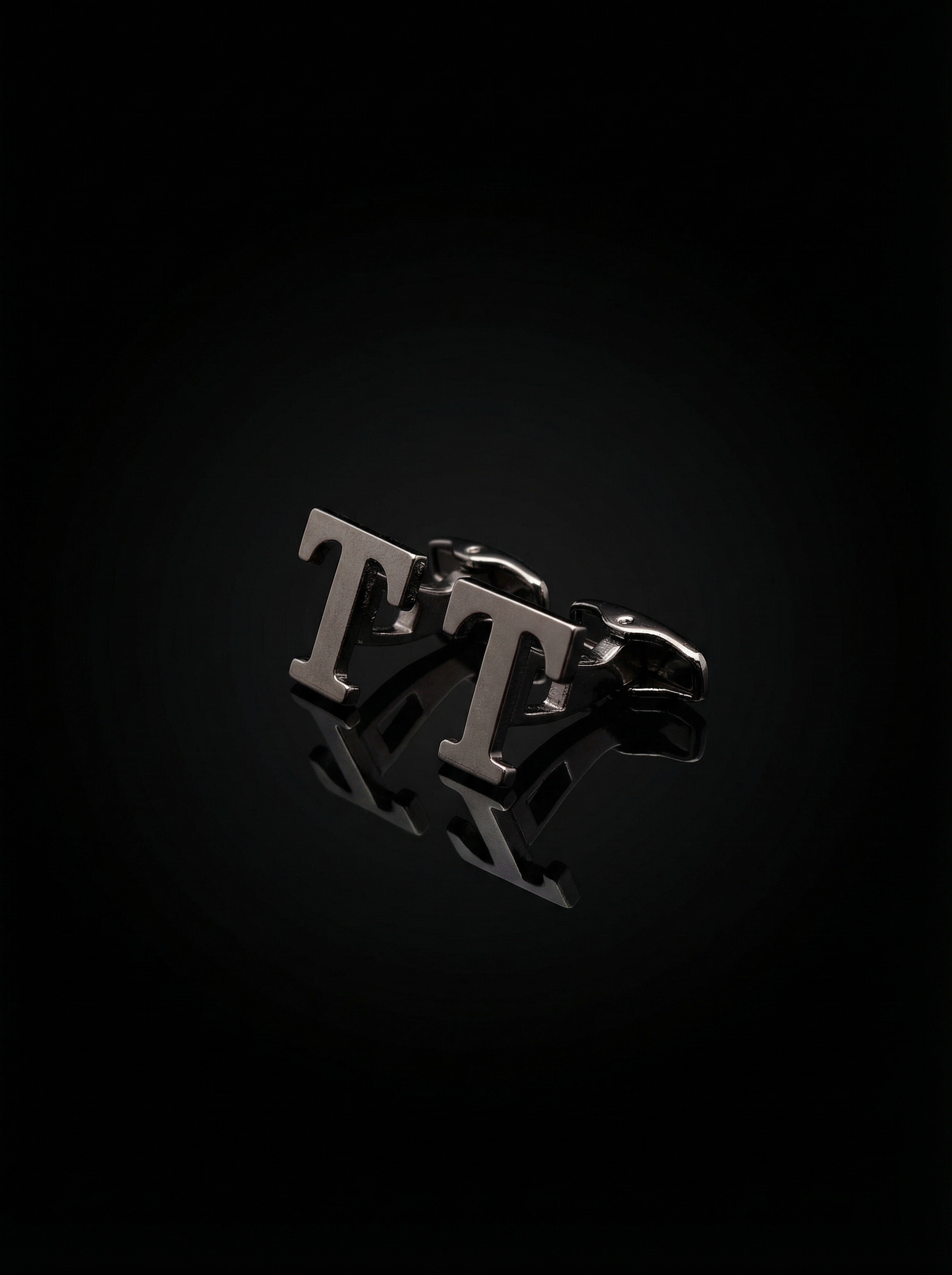 Black Letter T Cufflinks Tivaaro