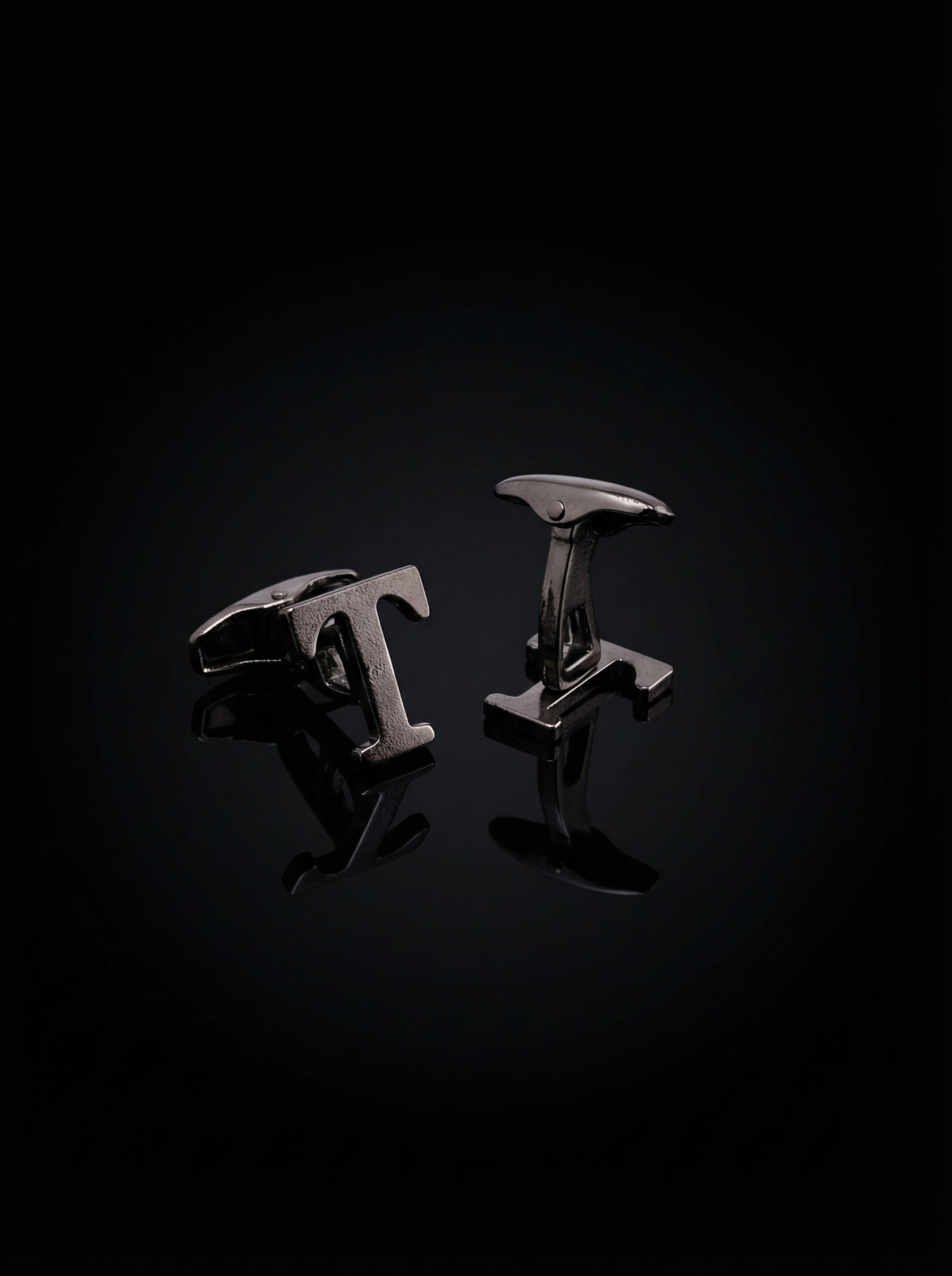 Black Letter T Cufflinks Tivaaro