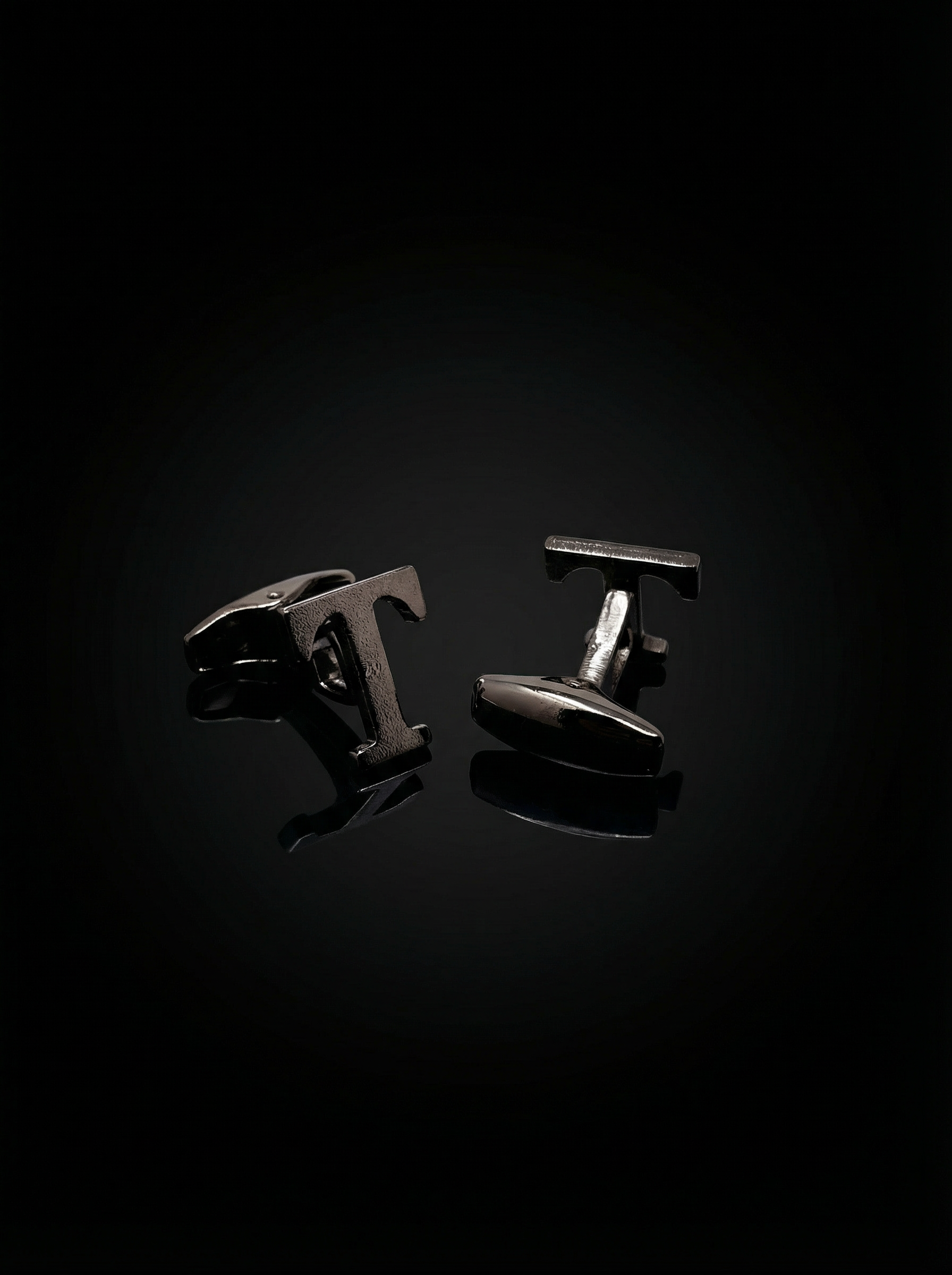 Black Letter T Cufflinks Tivaaro