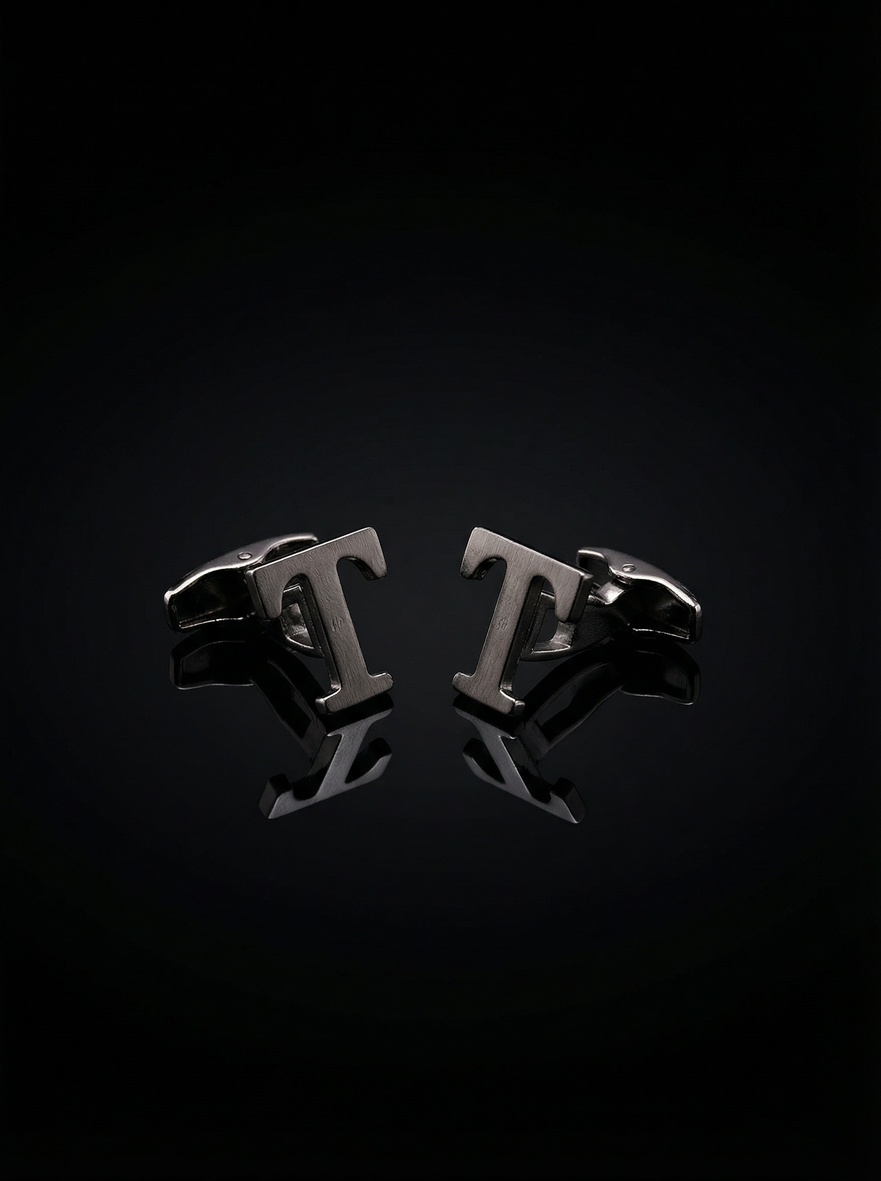 Black Letter T Cufflinks Tivaaro