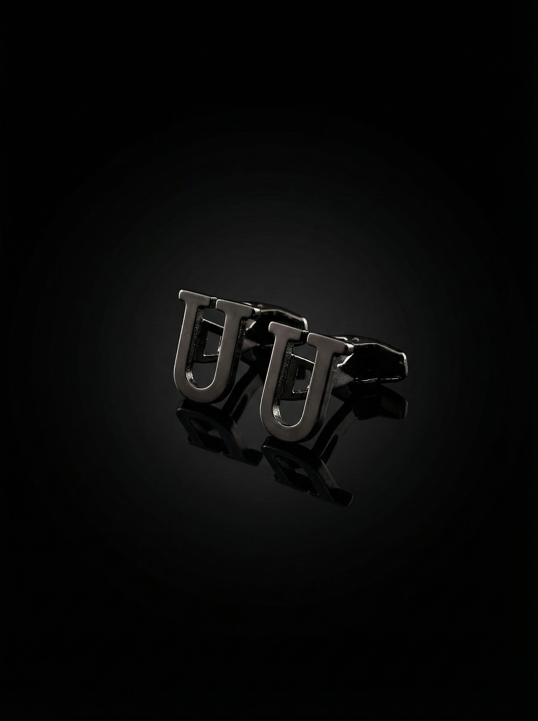 Black Letter U Cufflinks Tivaaro