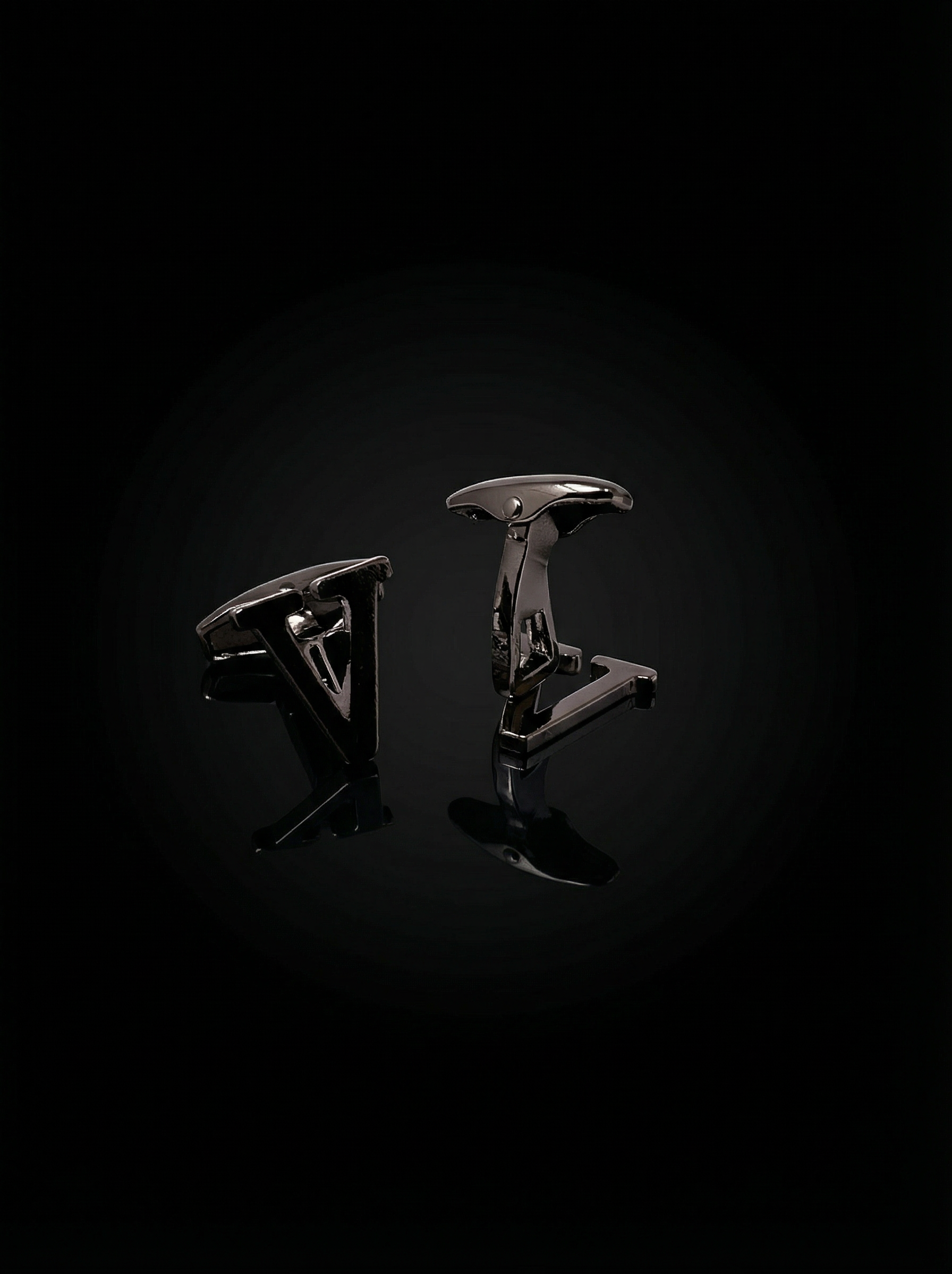 Black Letter V Cufflinks Tivaaro