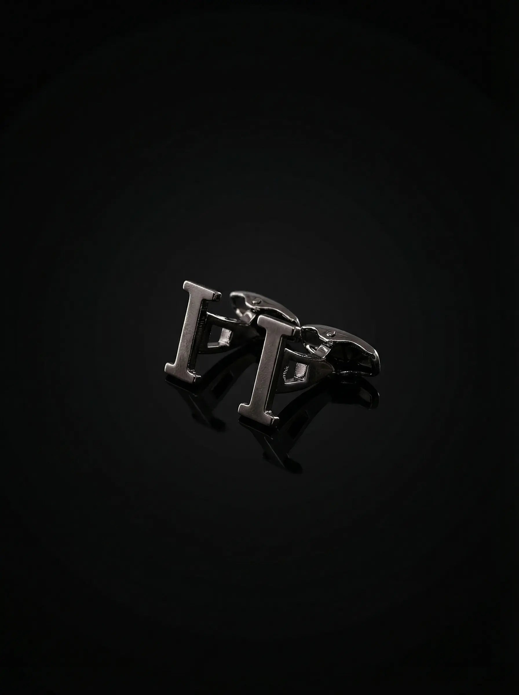 Black Letter I Cufflinks Tivaaro