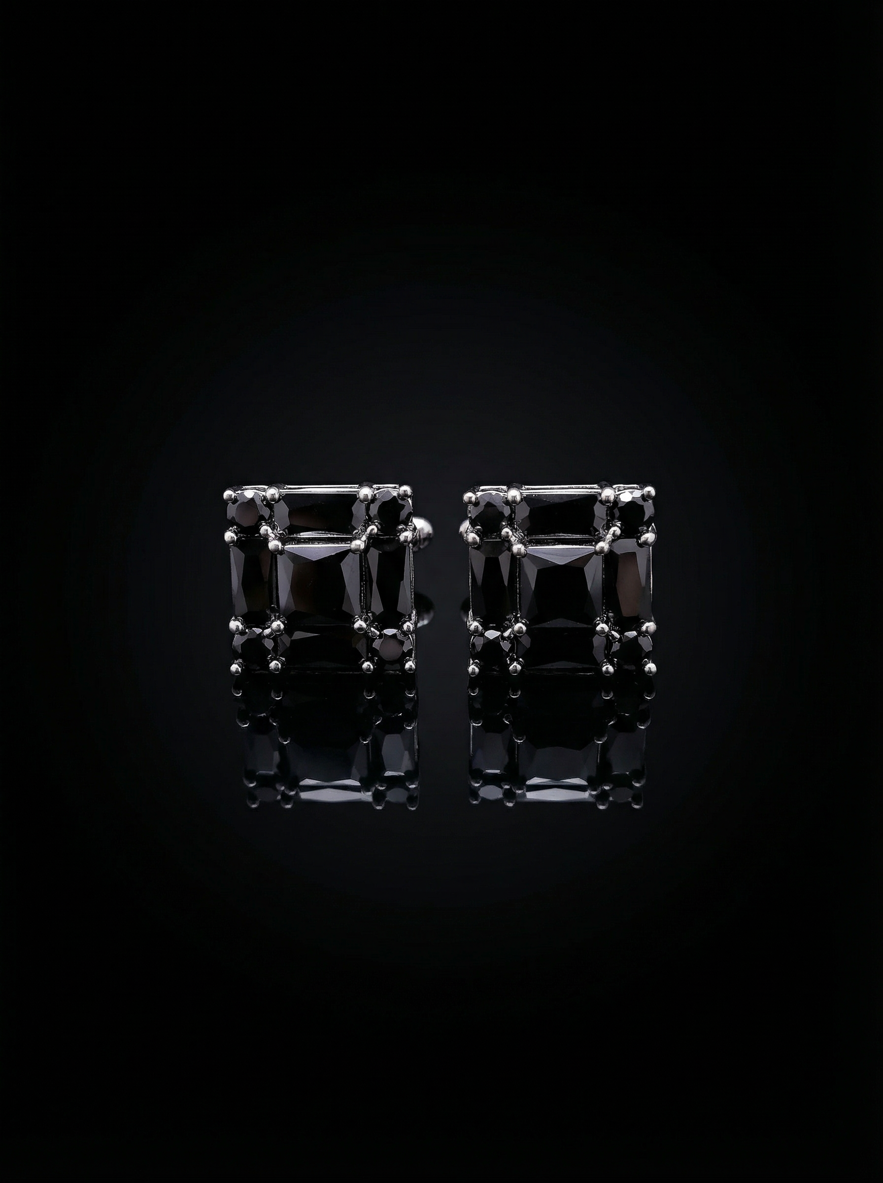 Black Square Crystal Cluster Cufflinks Tivaaro