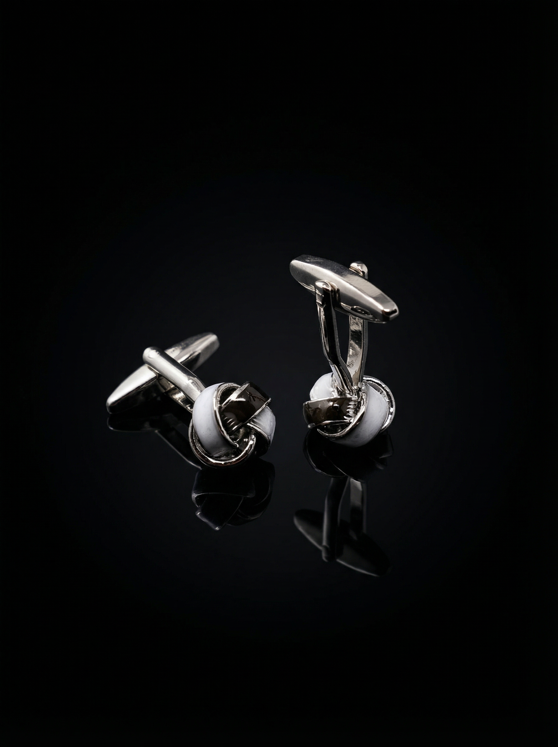 Black White Knot Cufflinks Tivaaro