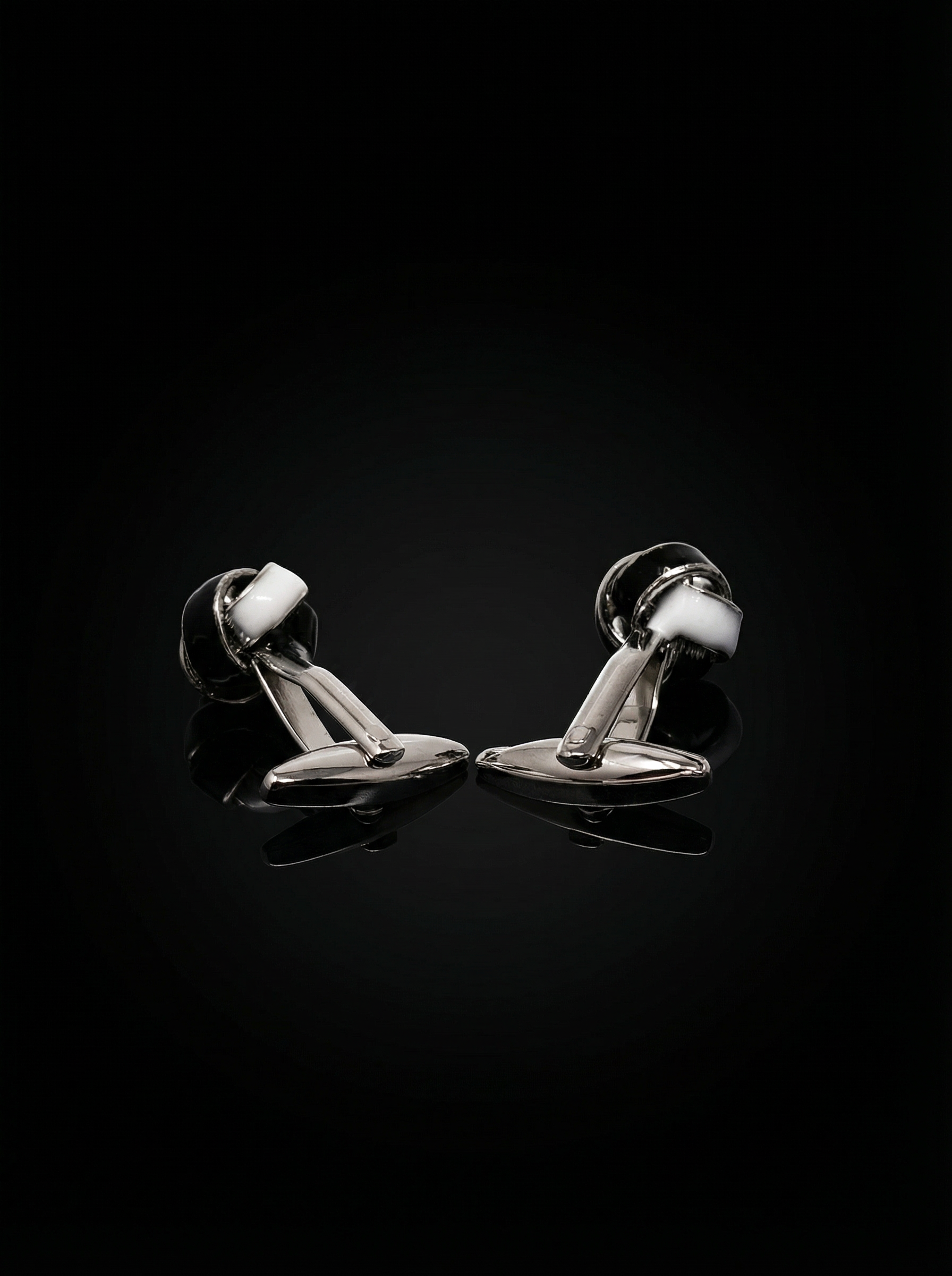Black White Knot Cufflinks Tivaaro