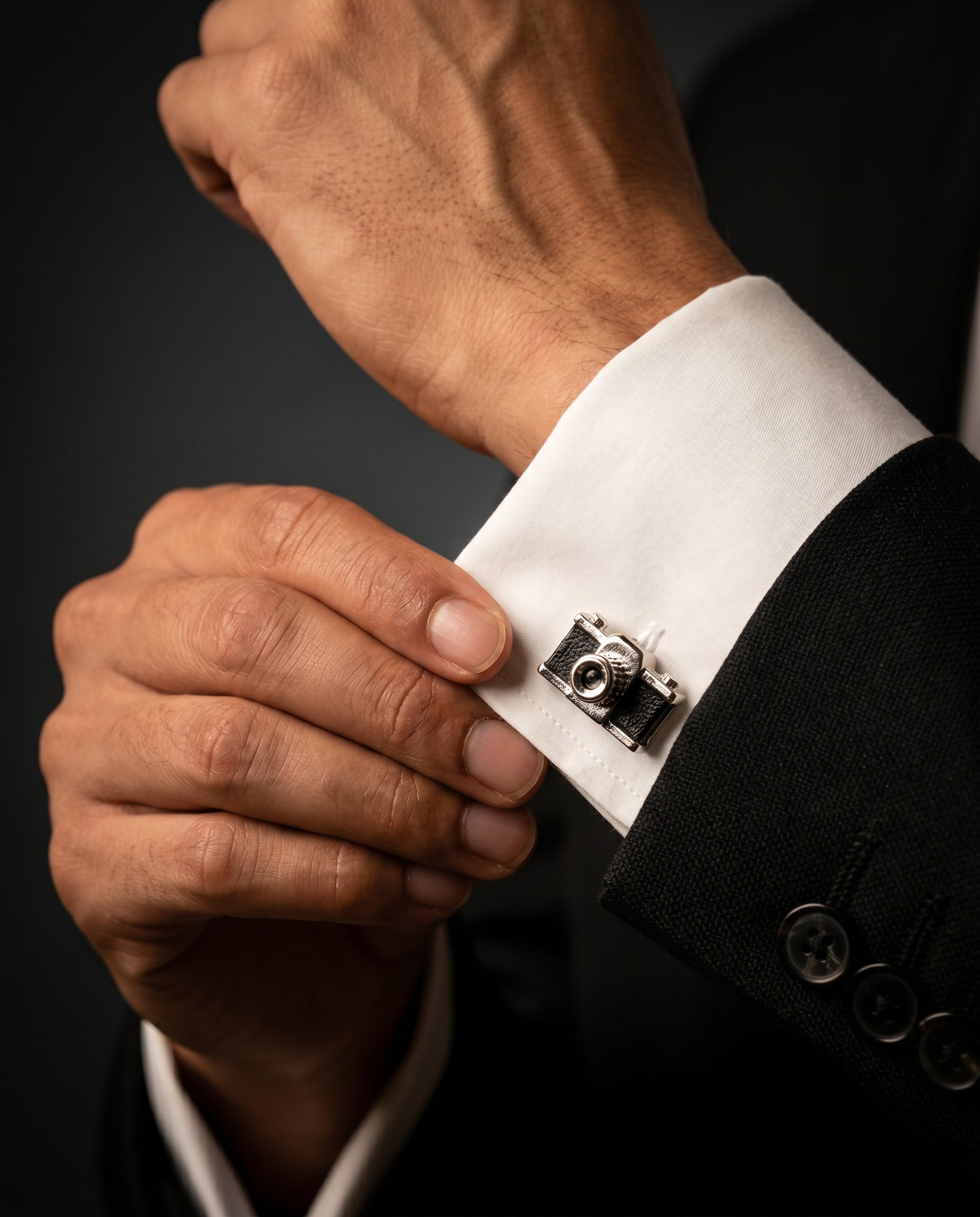 Camera Cufflinks by Tivaaro