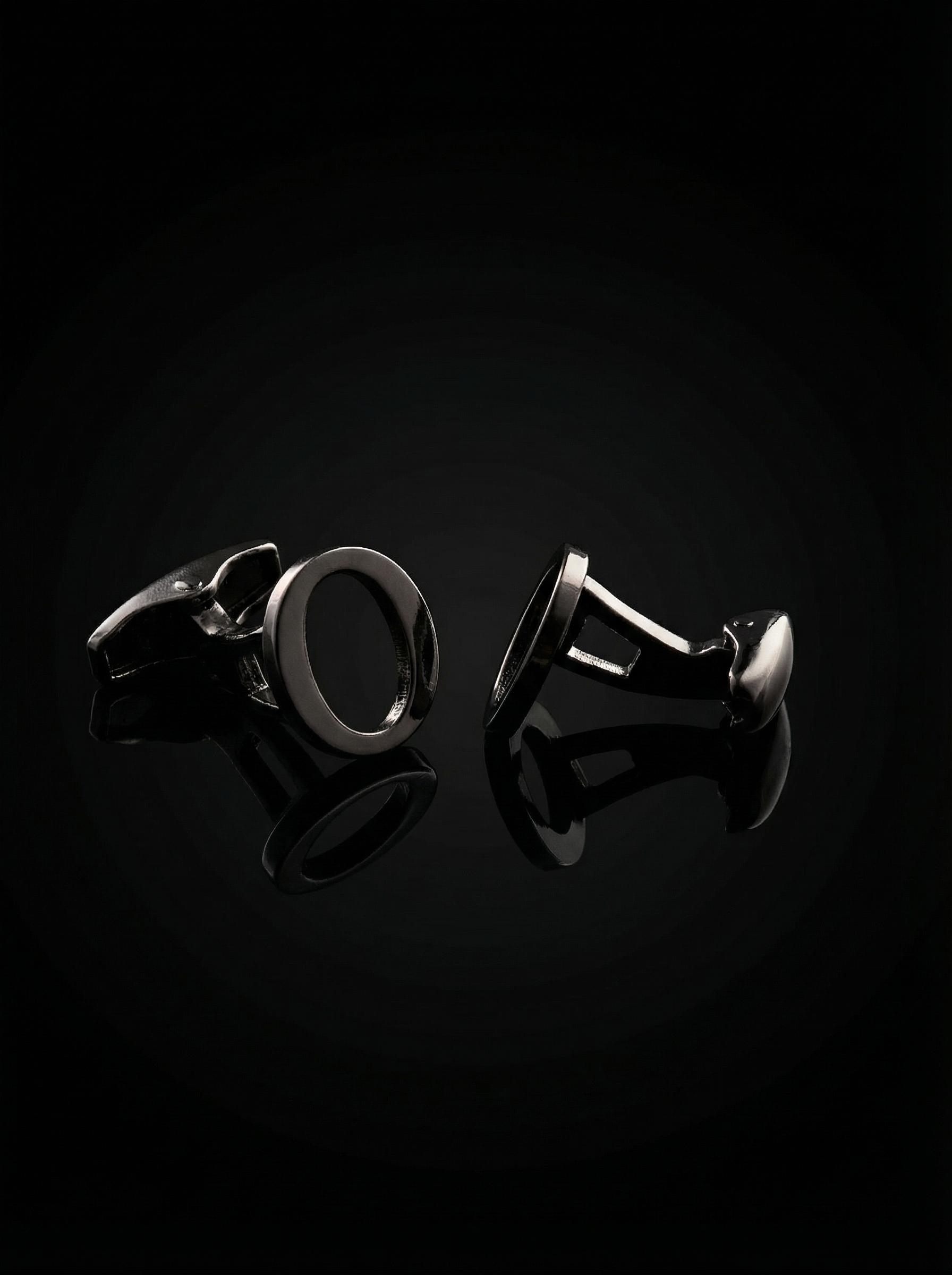 Black Letter O Cufflinks Tivaaro