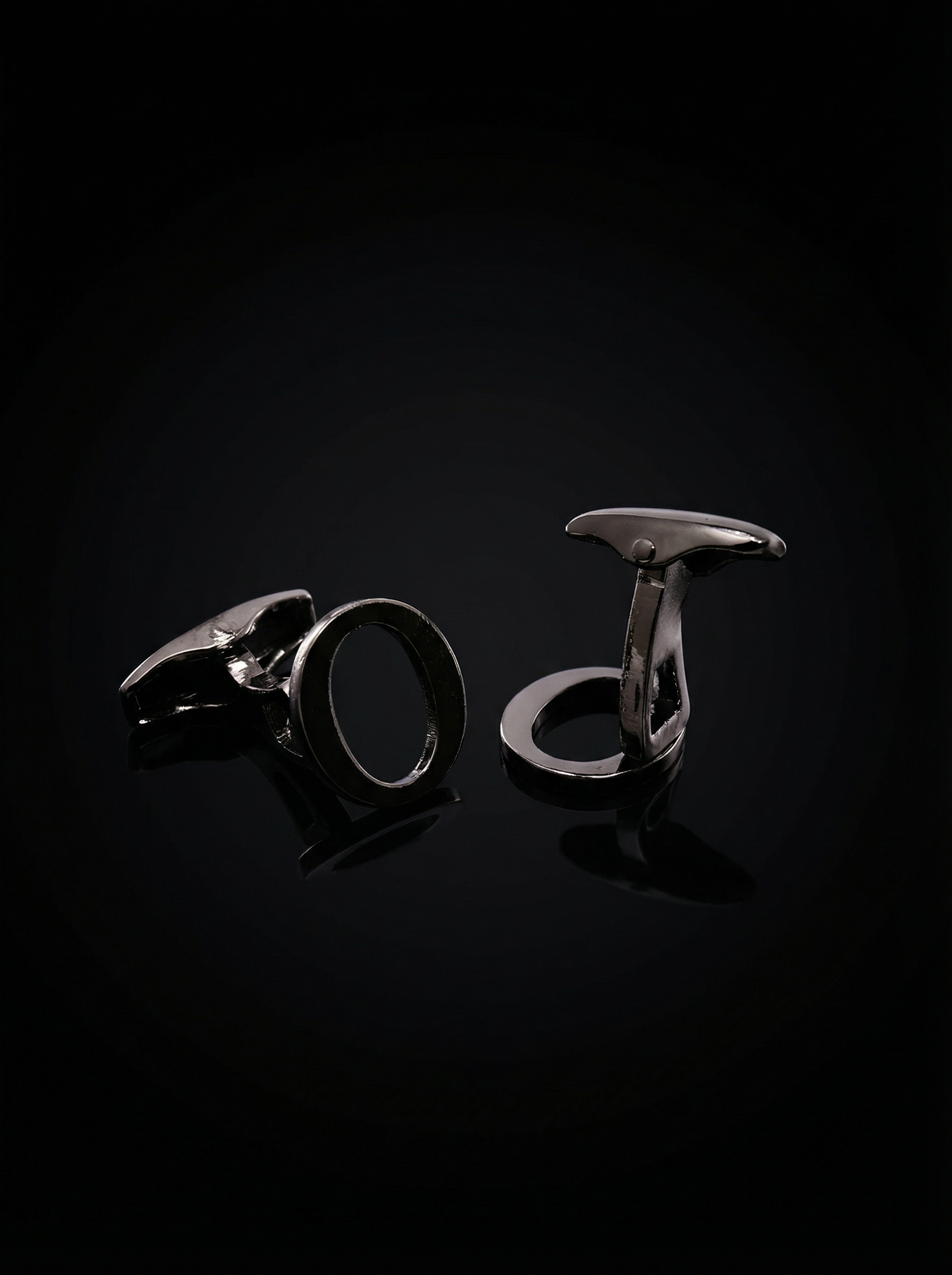 Black Letter O Cufflinks Tivaaro