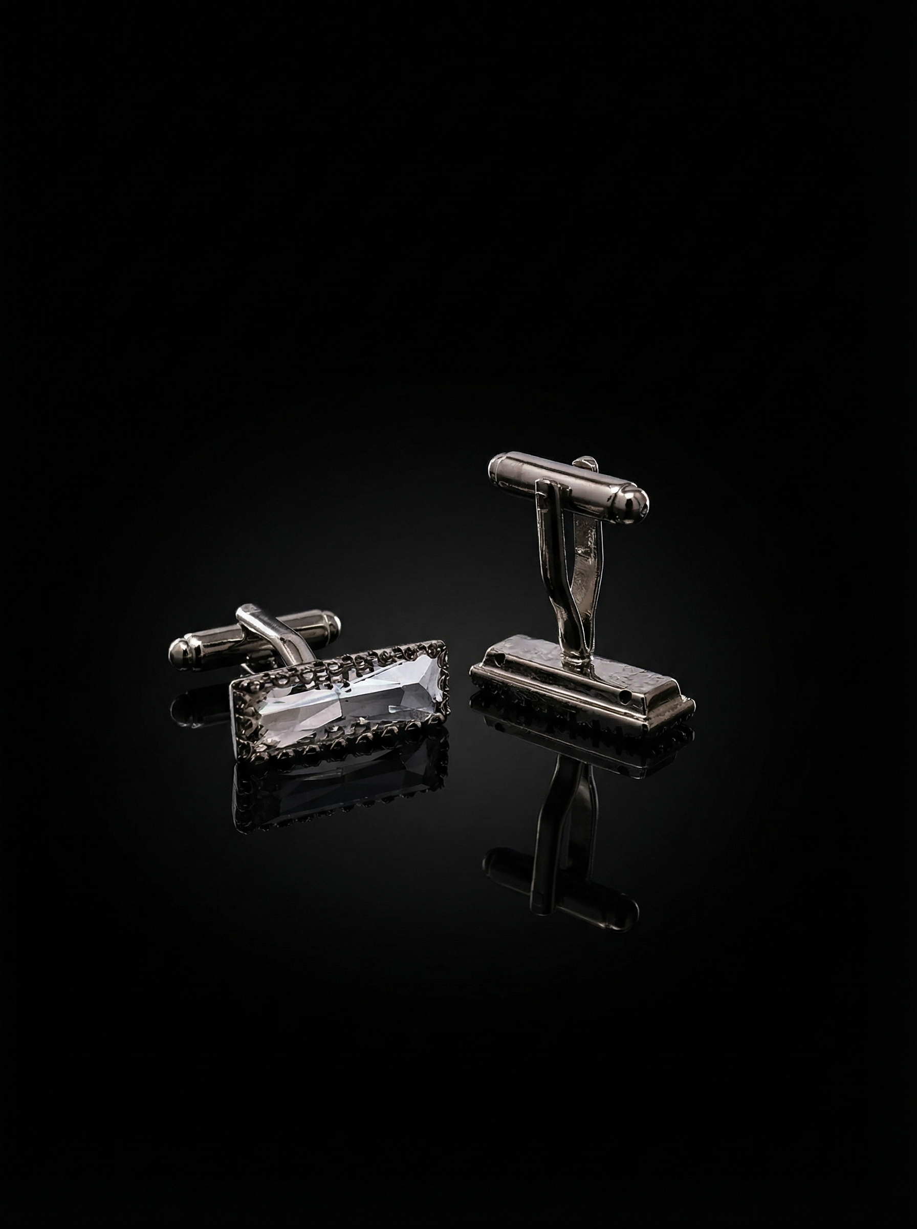 Clear Crystal Circular Border Cufflinks Tivaaro