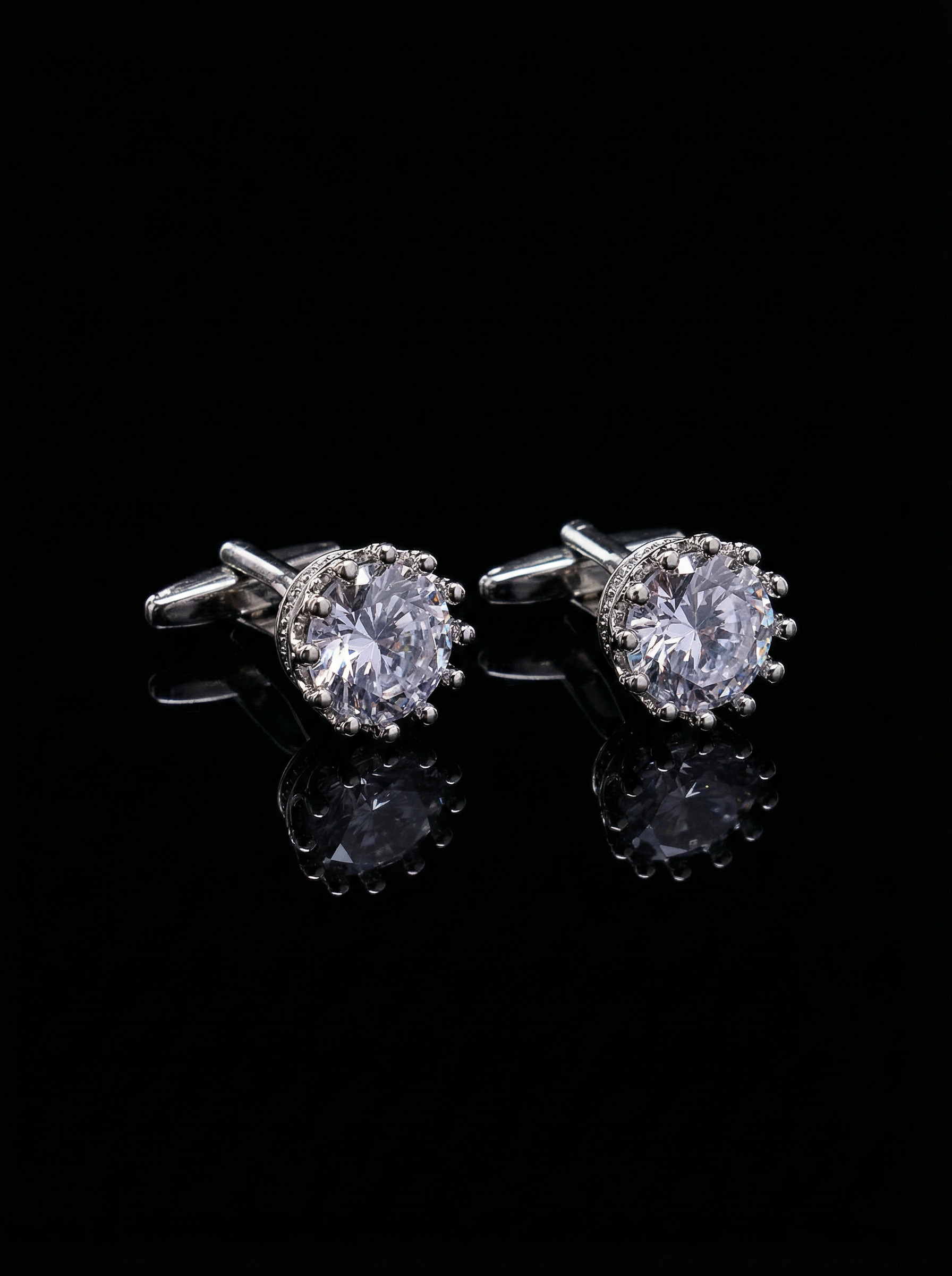 Clear Crystal Solitaire Cufflinks Tivaaro