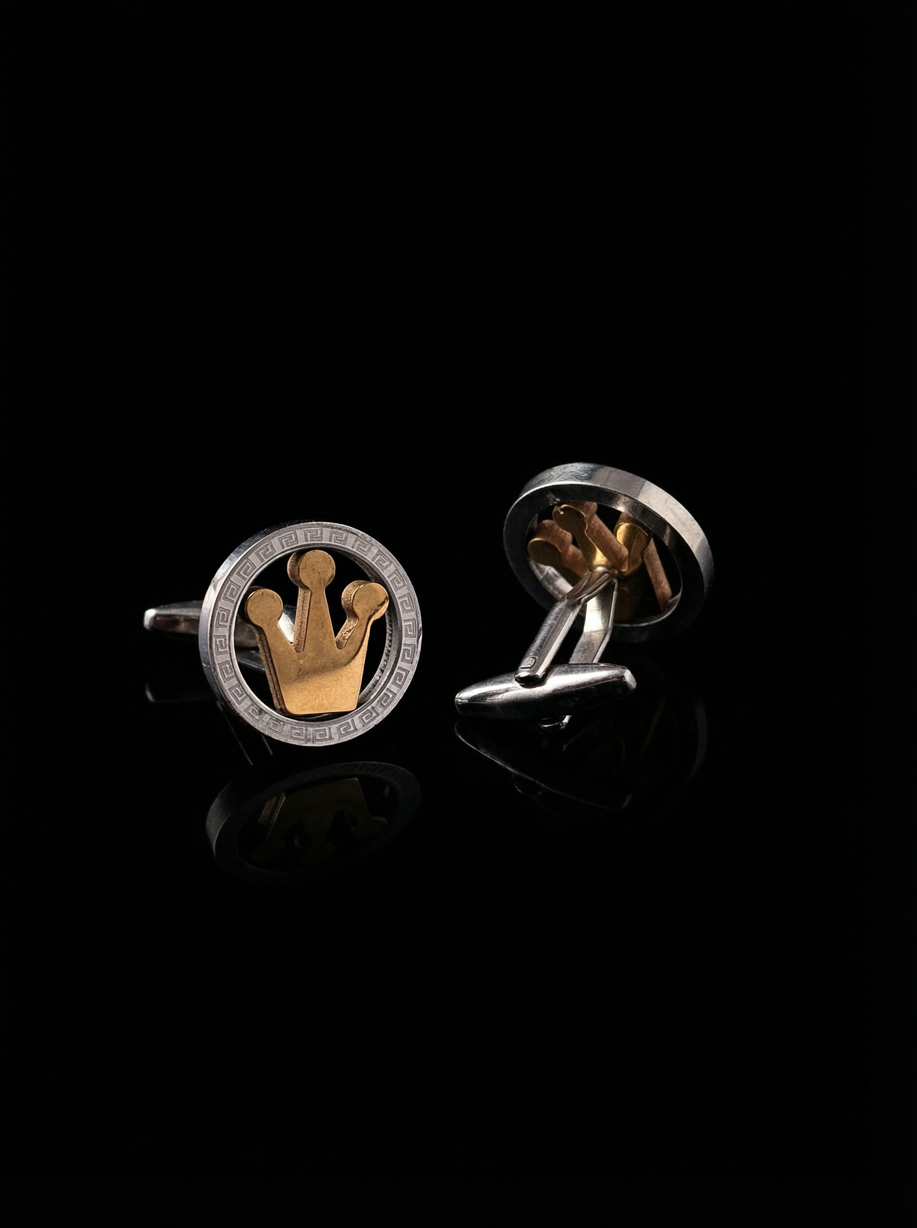 Crown Emblem Cufflinks Tivaaro