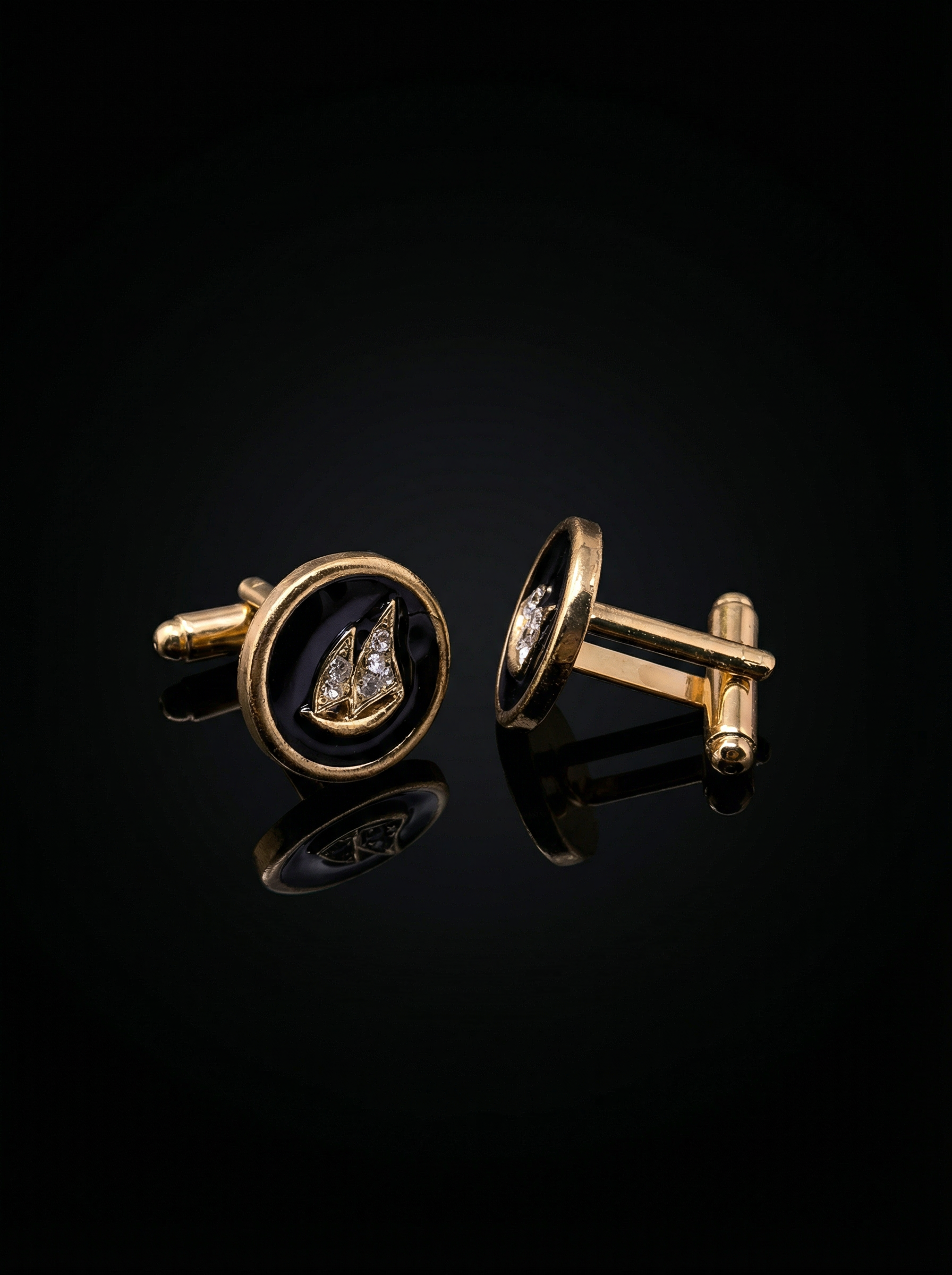 Crystal Yacht Cufflinks Tivaaro