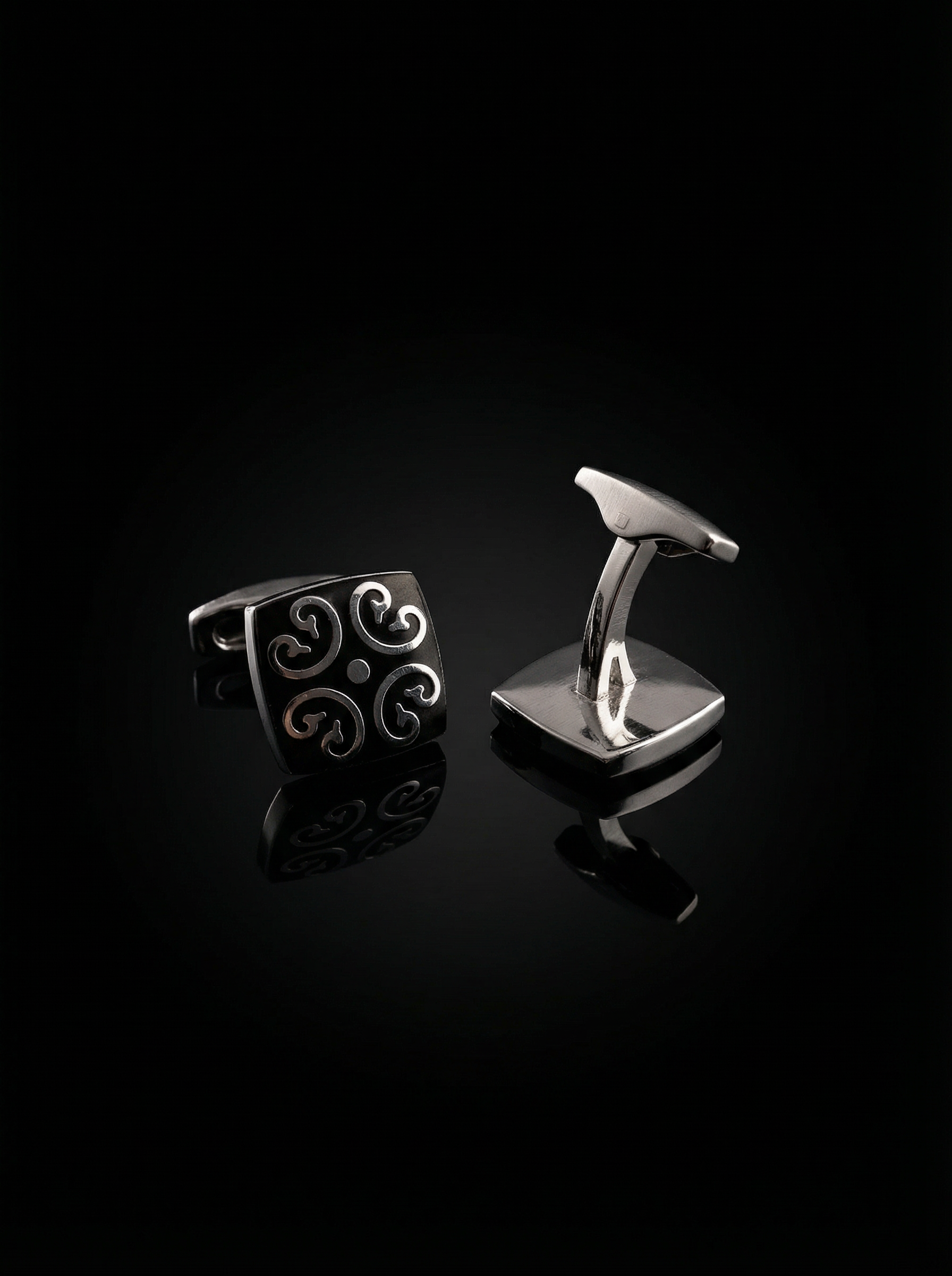 Curved Scroll Cufflinks Tivaaro