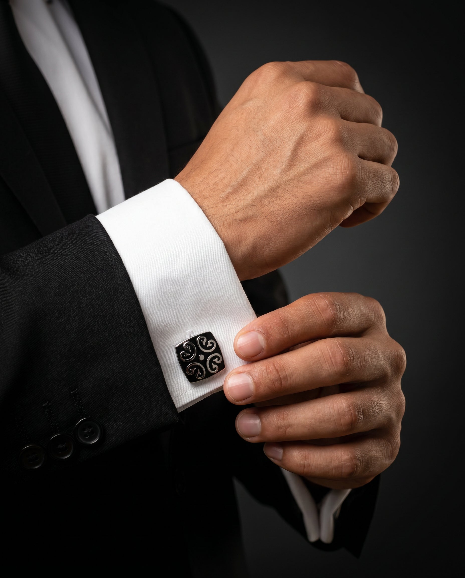 Curved Scroll Cufflinks
