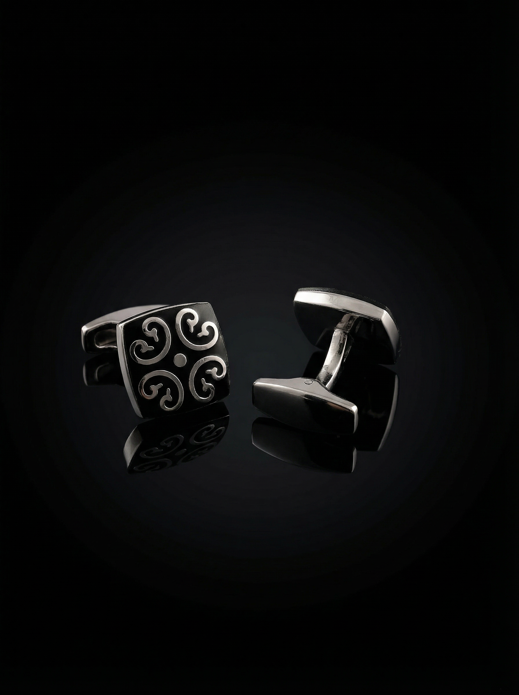 Curved Scroll Cufflinks Tivaaro