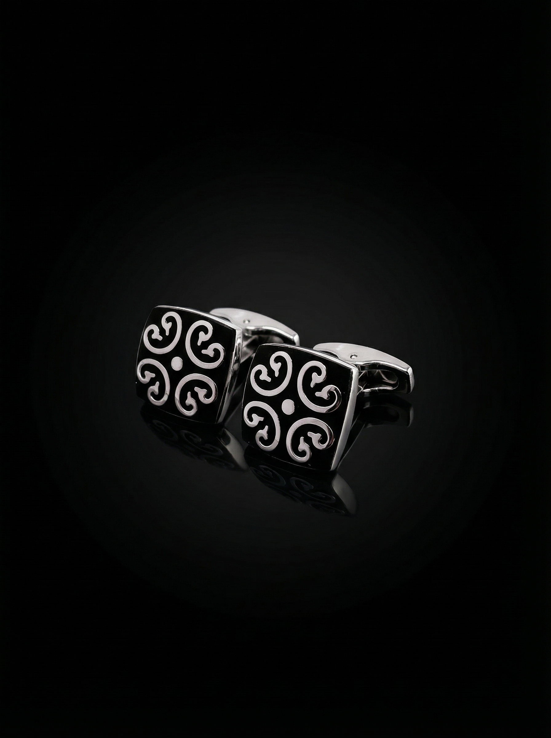 Curved Scroll Cufflinks Tivaaro