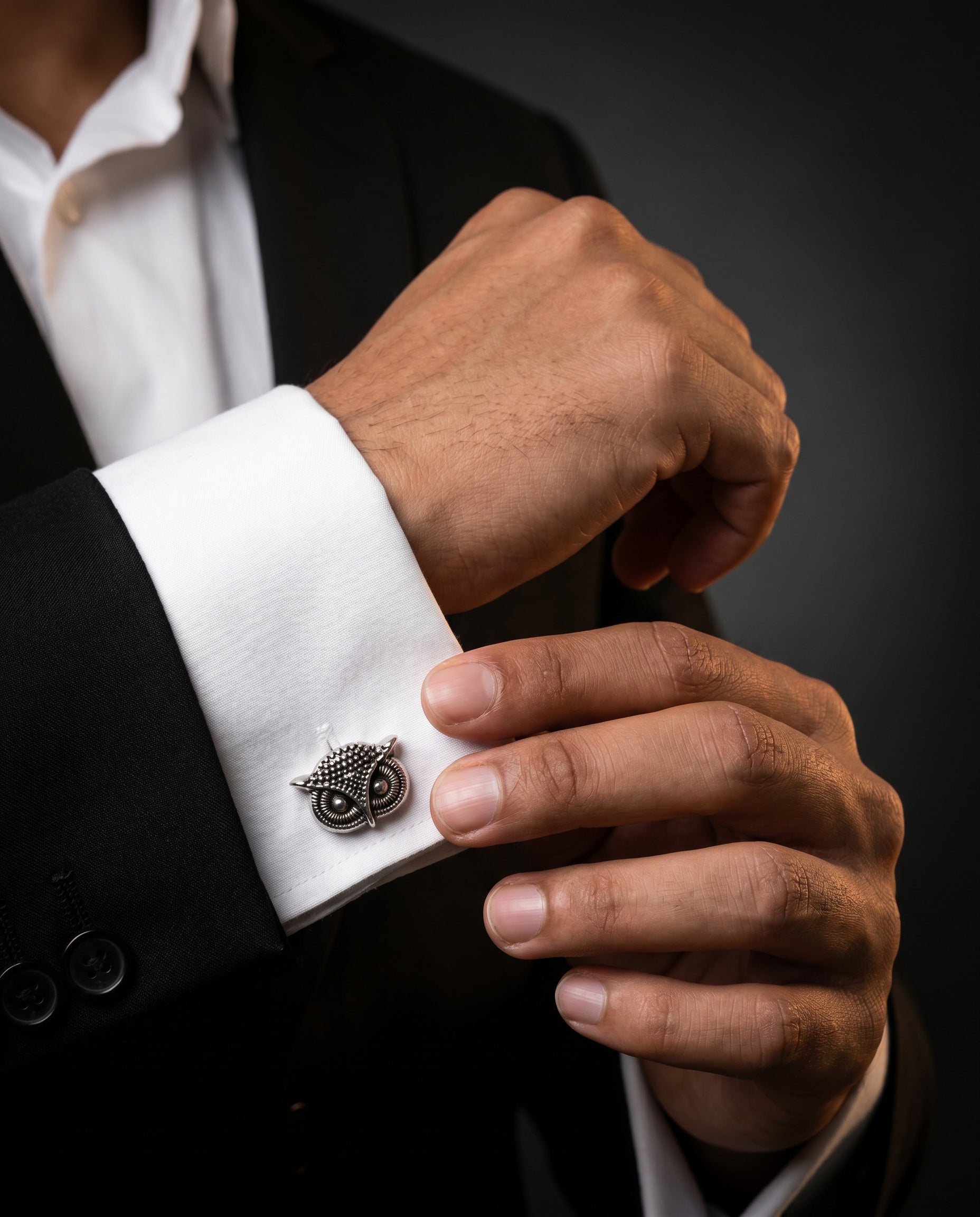 Dark Eye Owl Face Cufflinks