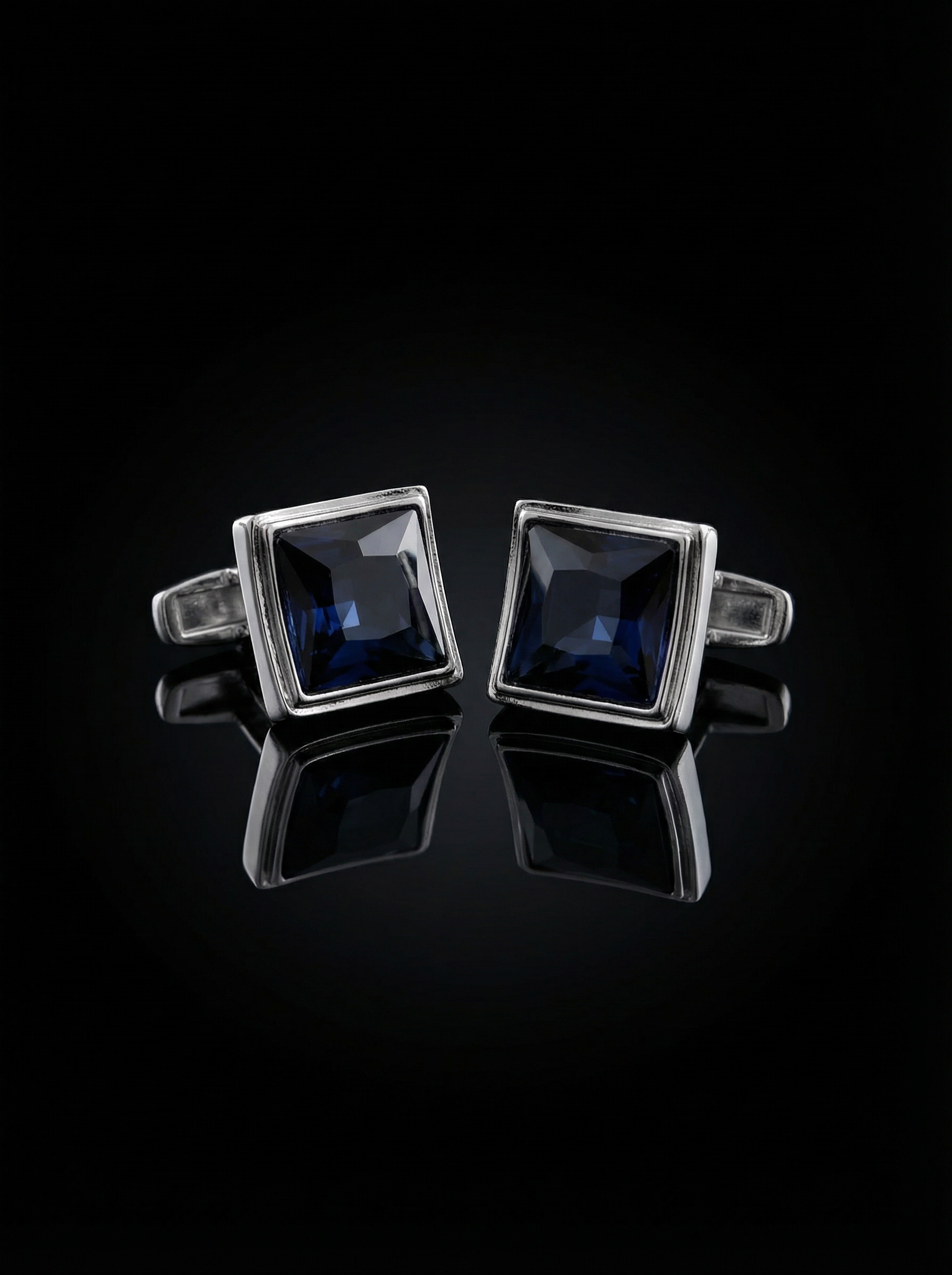 Deep Blue Crystal Cufflinks Tivaaro