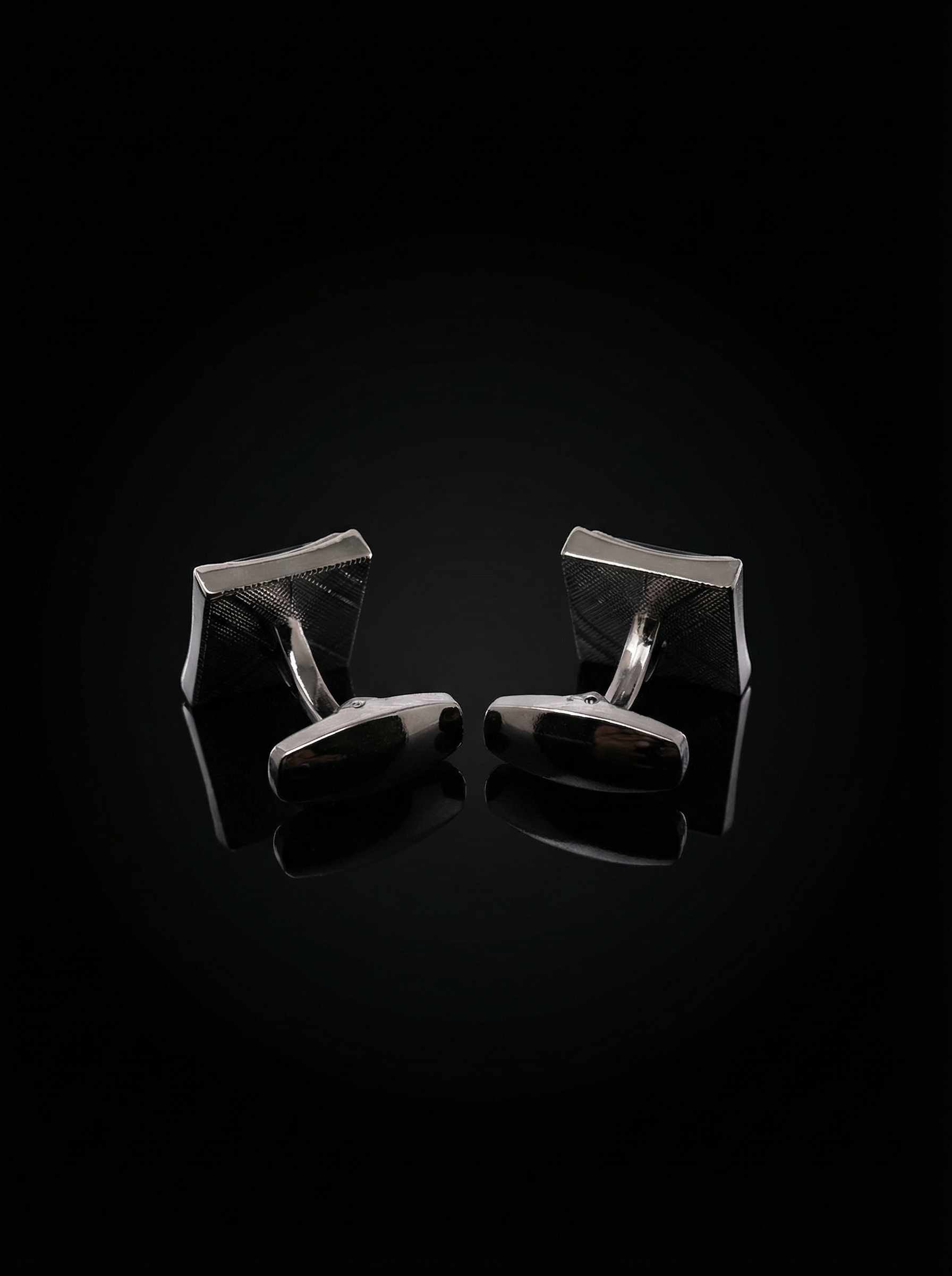 Deep Blue Crystal Cufflinks Tivaaro