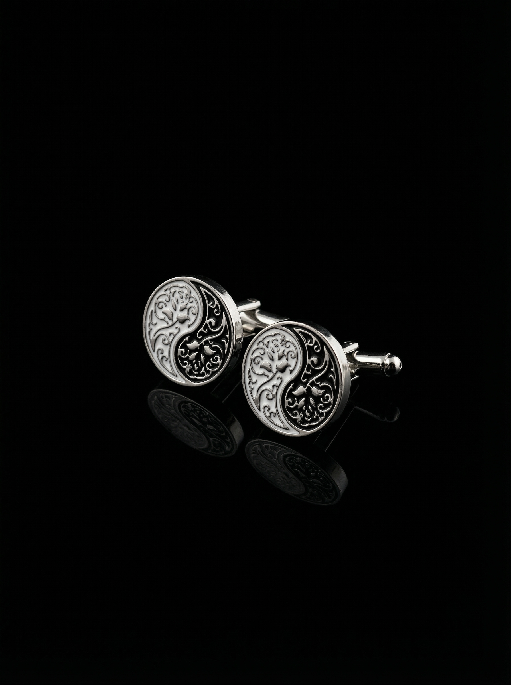 Designer Yin Yang Cufflinks Tivaaro