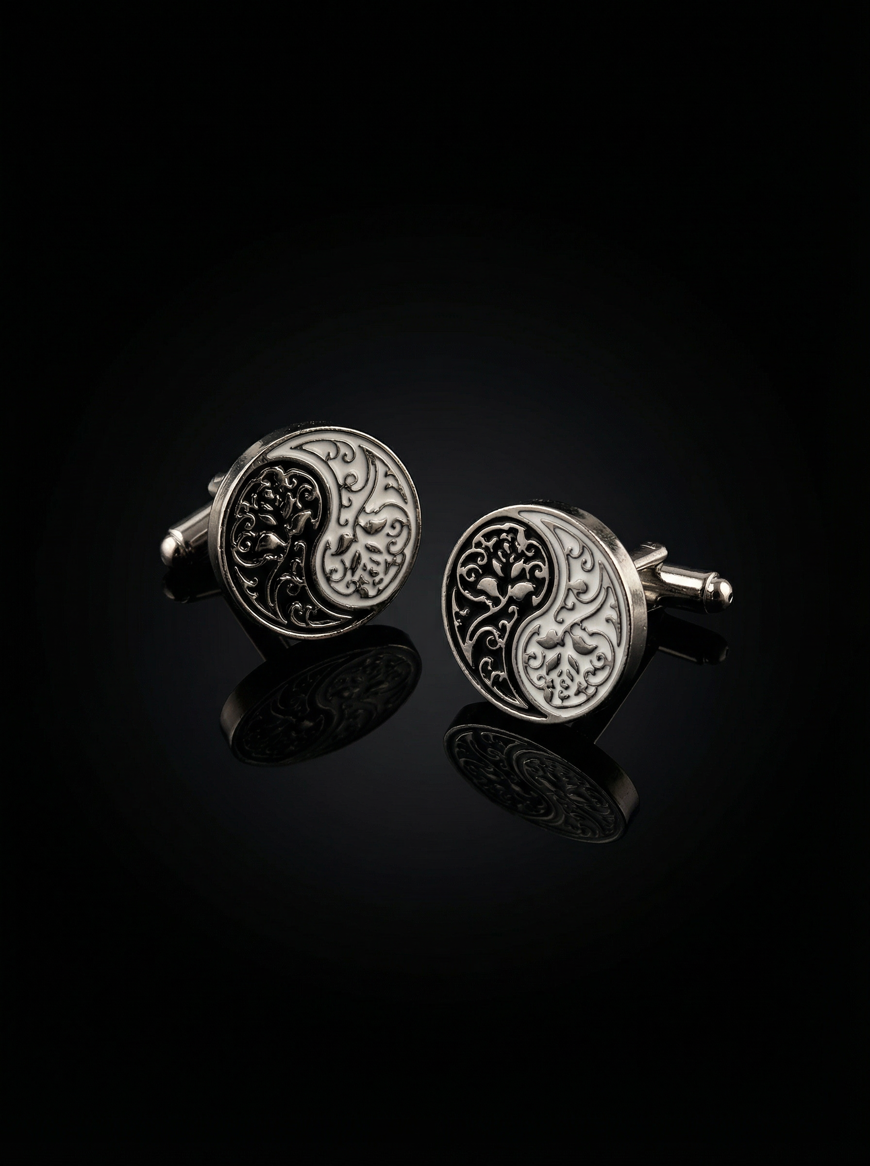 Designer Yin Yang Cufflinks Tivaaro