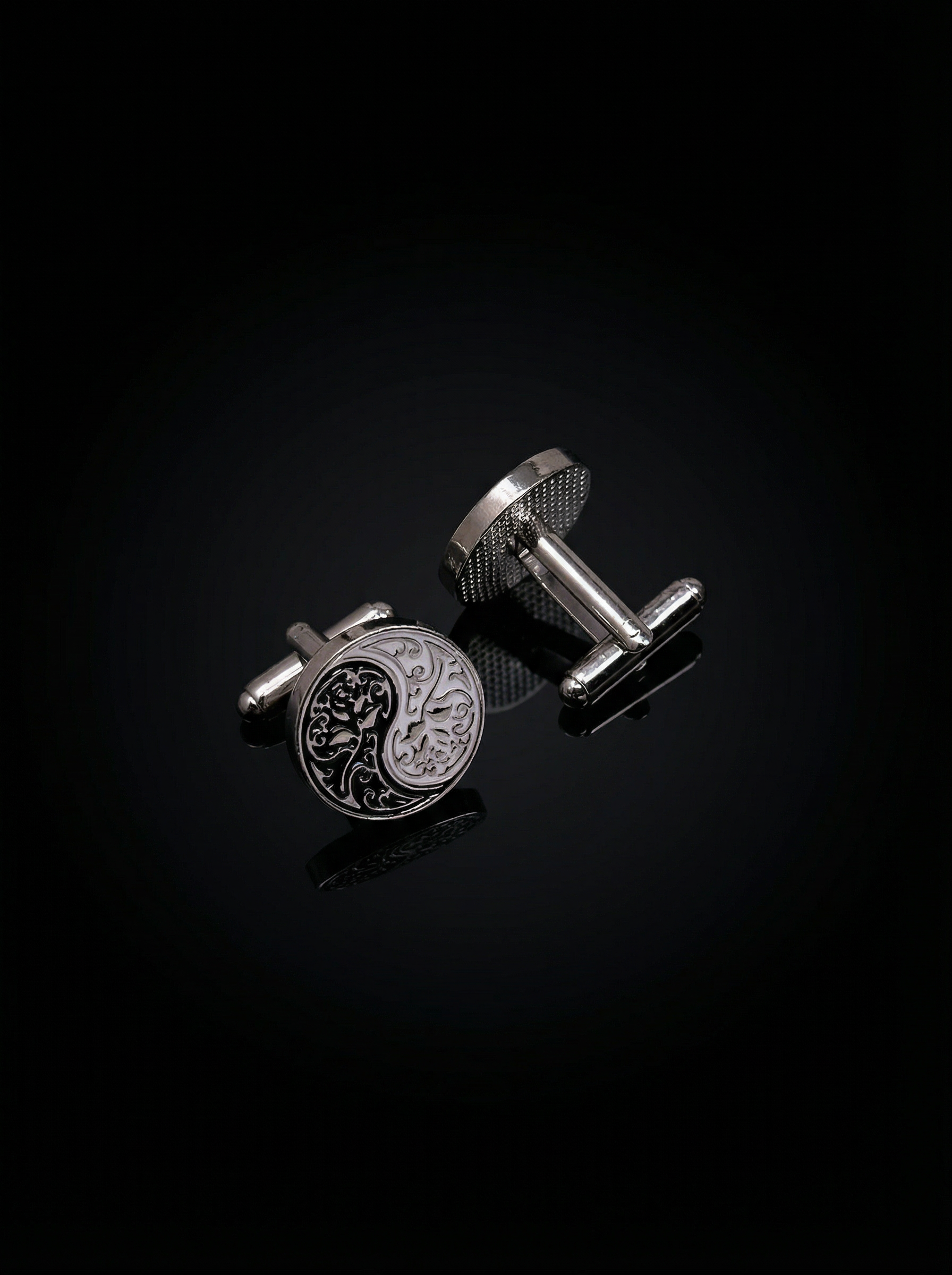 Designer Yin Yang Cufflinks Tivaaro