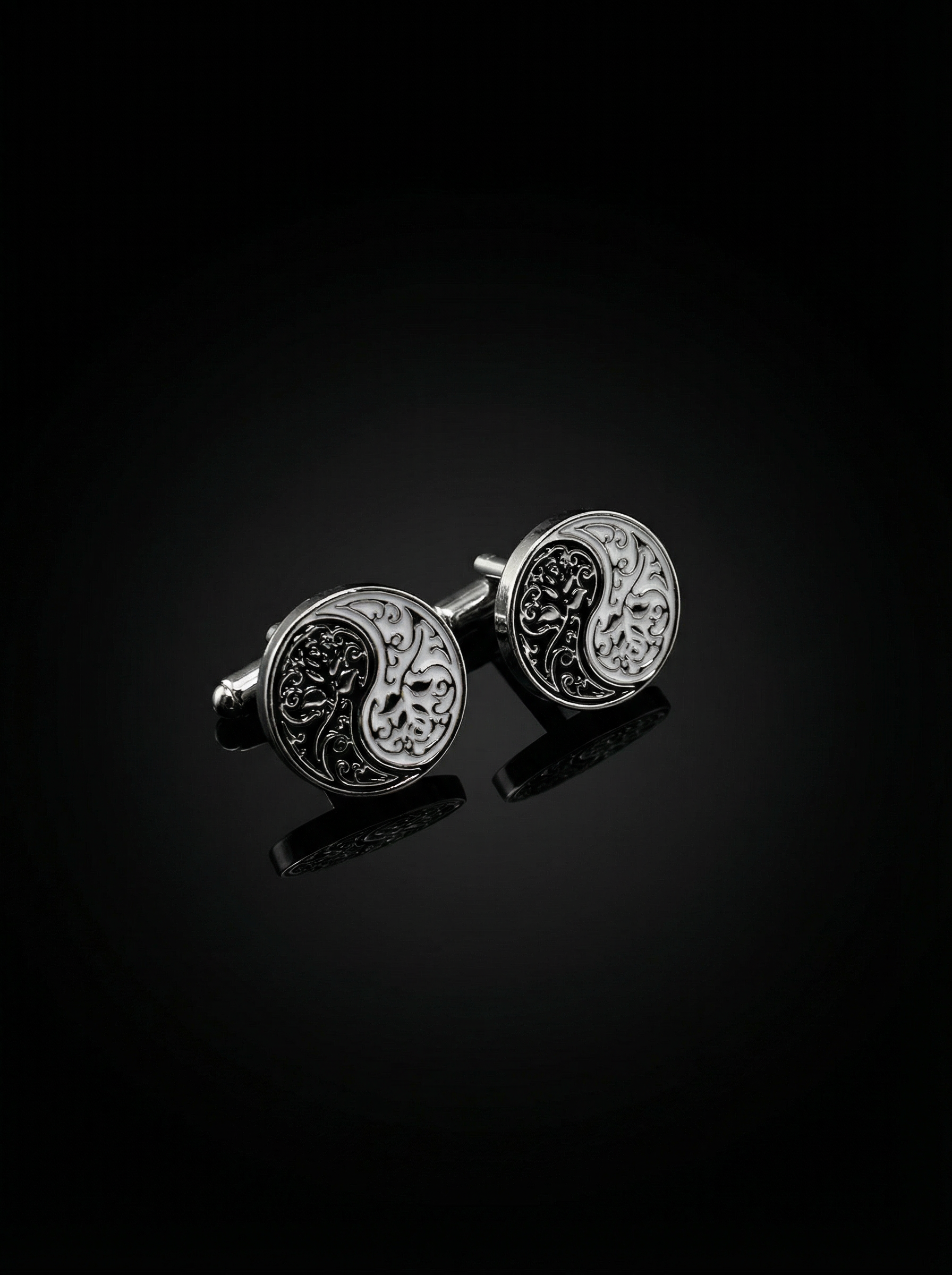Designer Yin Yang Cufflinks Tivaaro