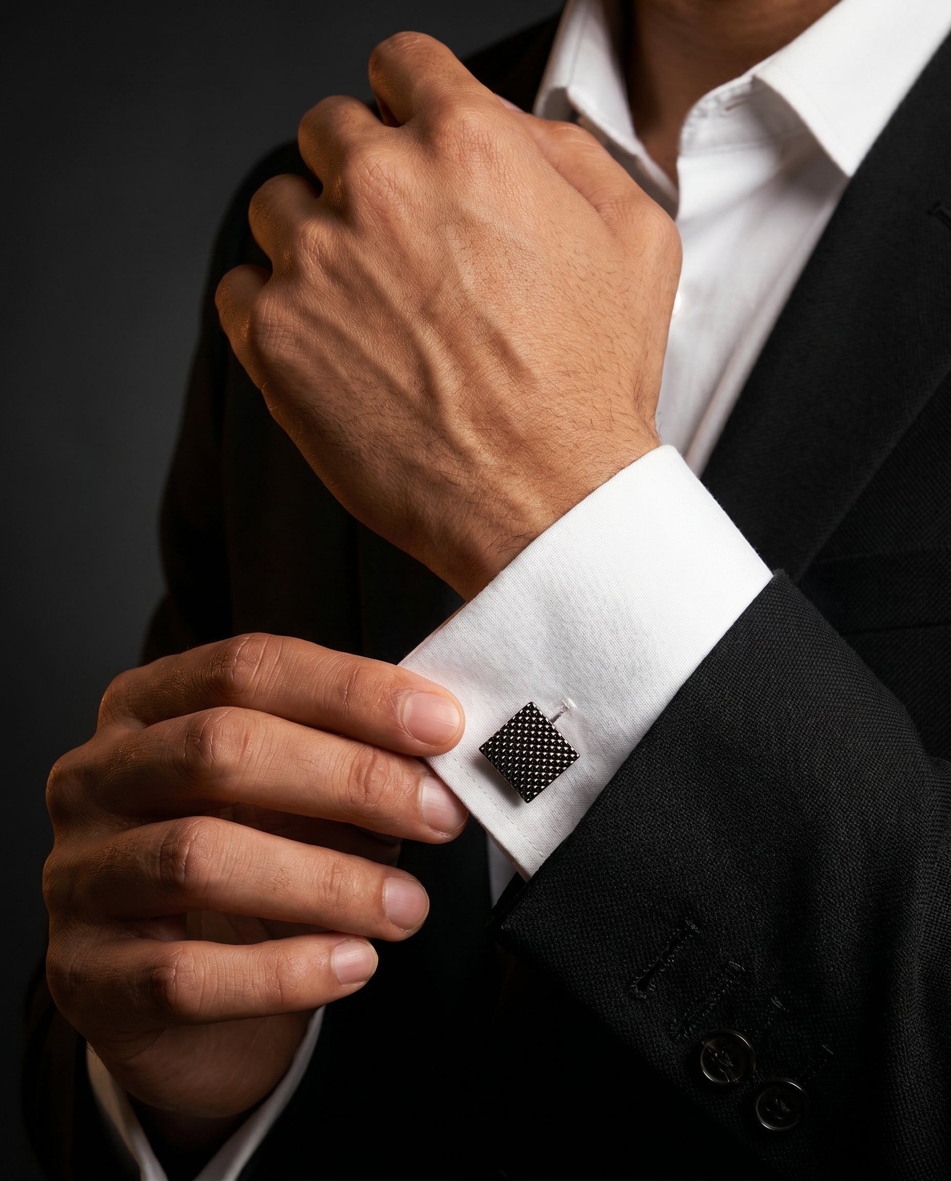 Diamond-Pattern Texture Cufflinks