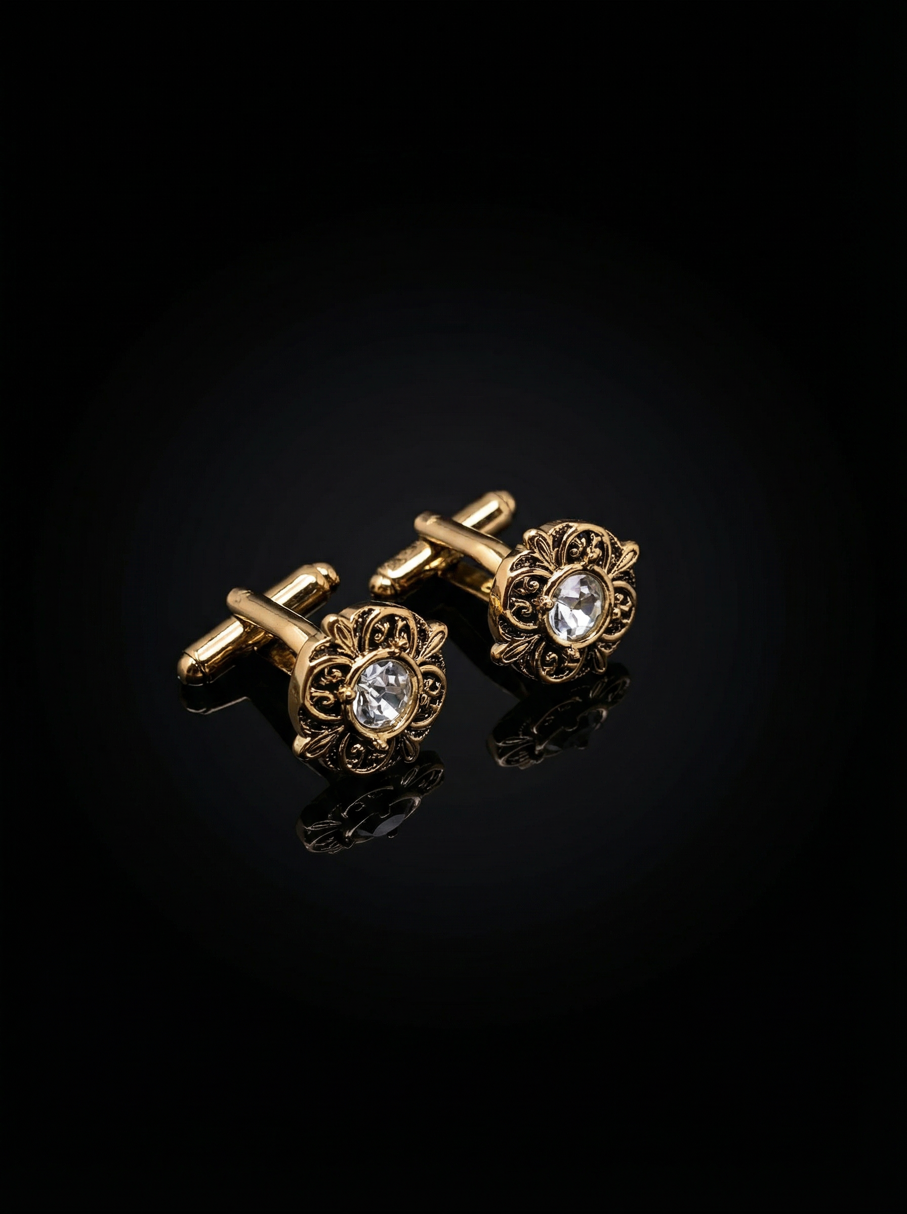 Engraved Floral Crystal Cufflinks Tivaaro