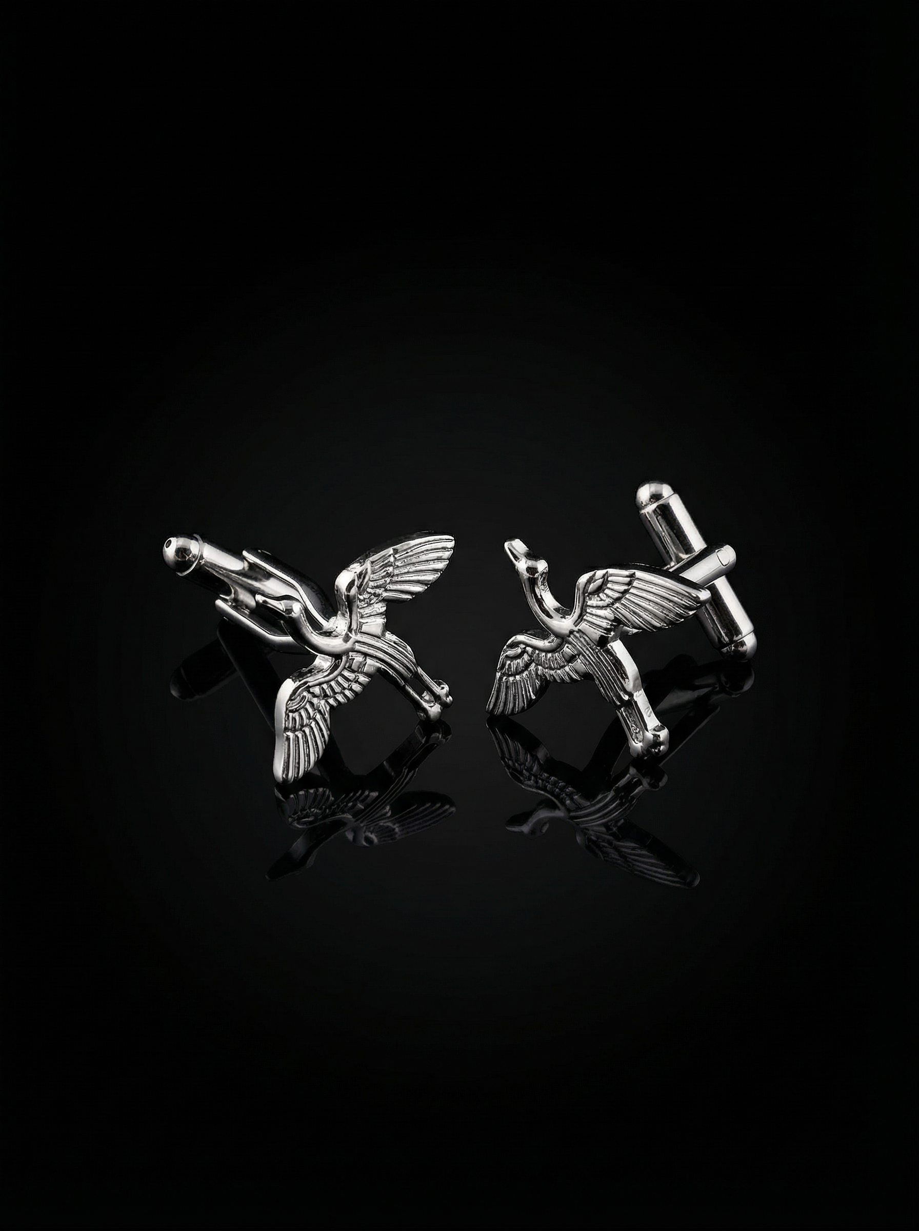 Flying Heron Motif Cufflinks Tivaaro