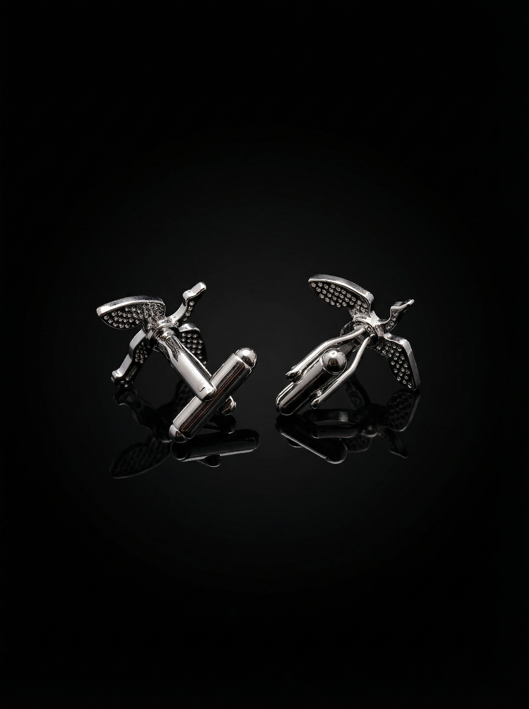 Flying Heron Motif Cufflinks Tivaaro