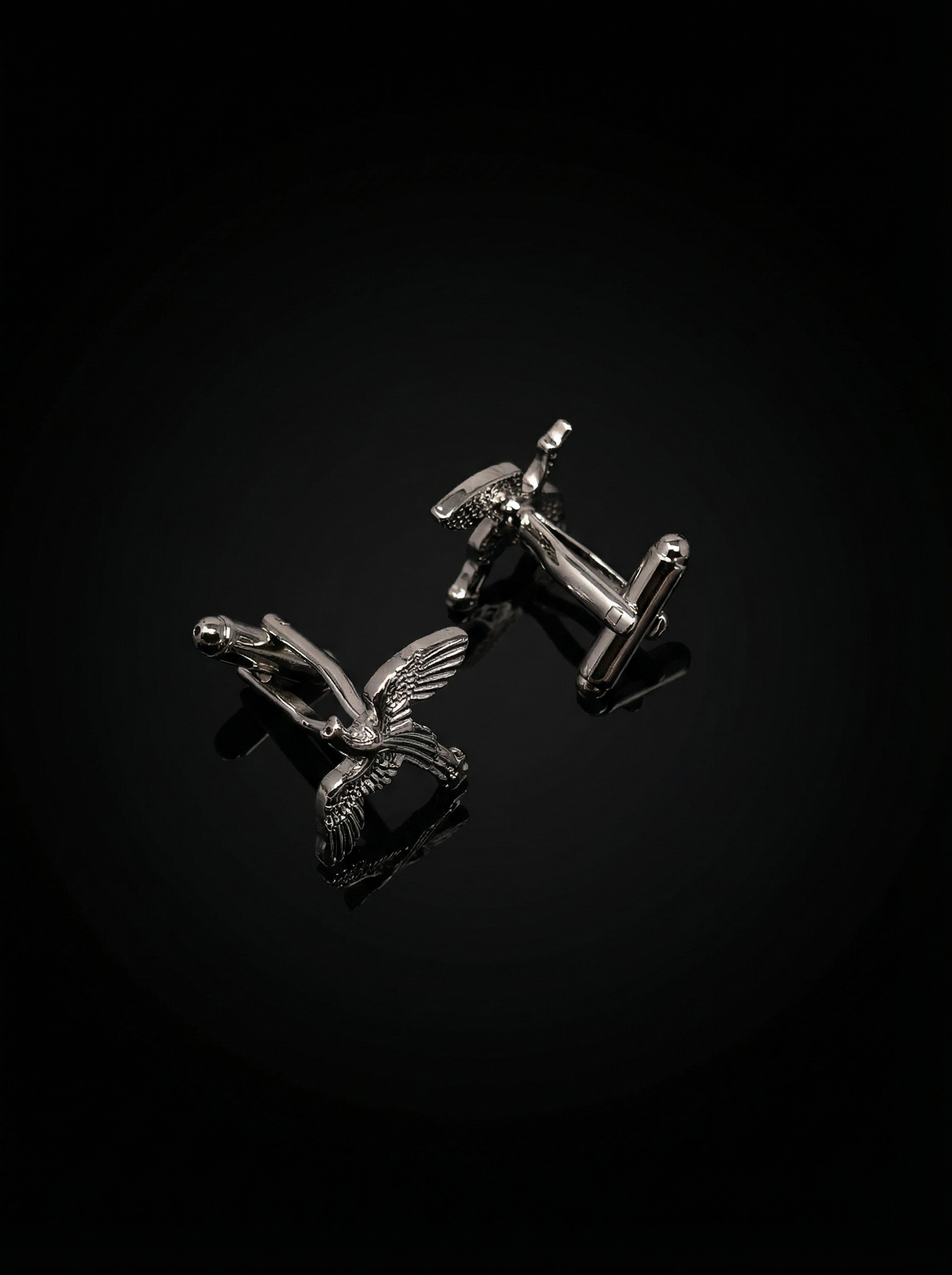Flying Heron Motif Cufflinks Tivaaro