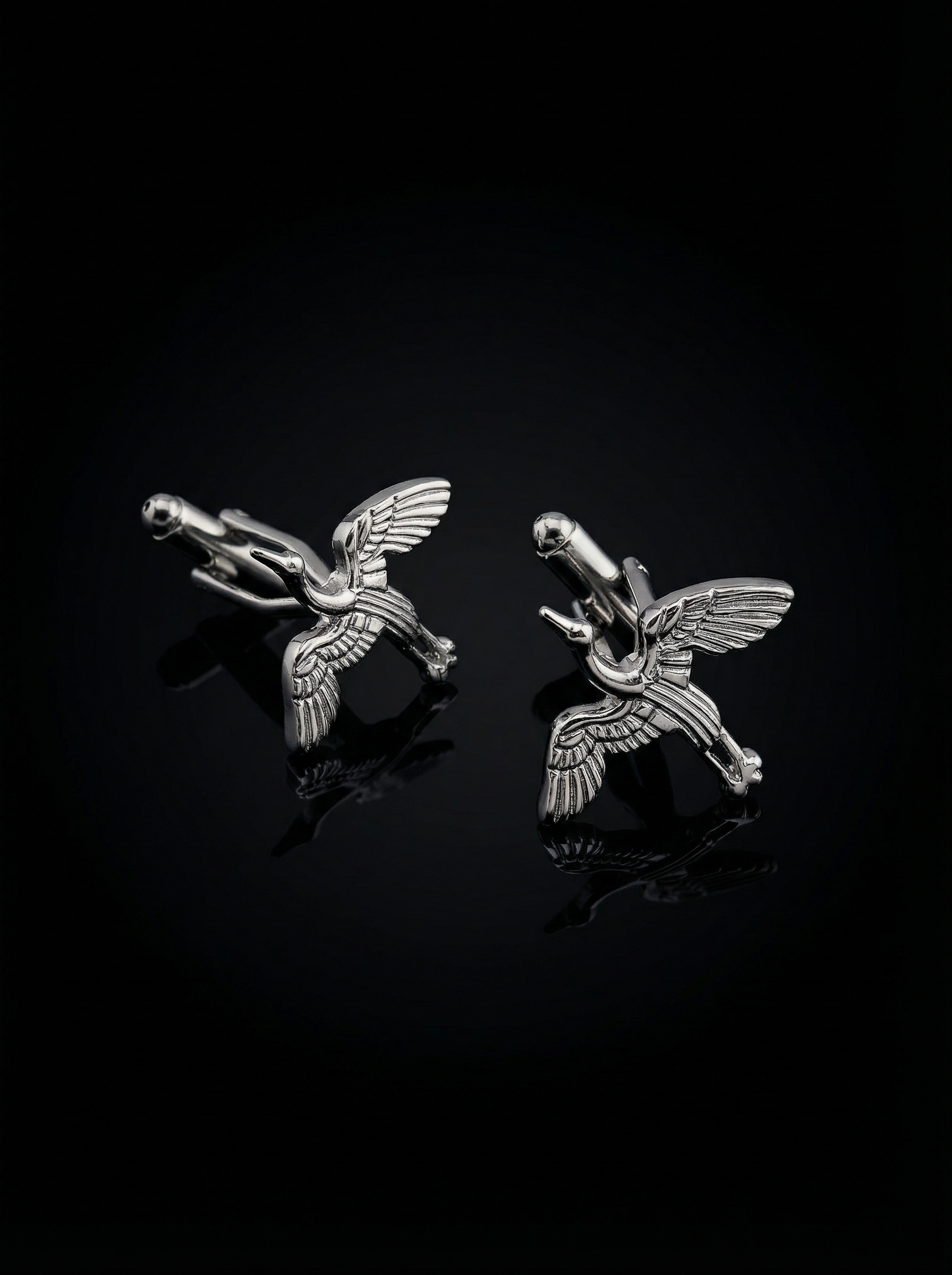 Flying Heron Motif Cufflinks Tivaaro