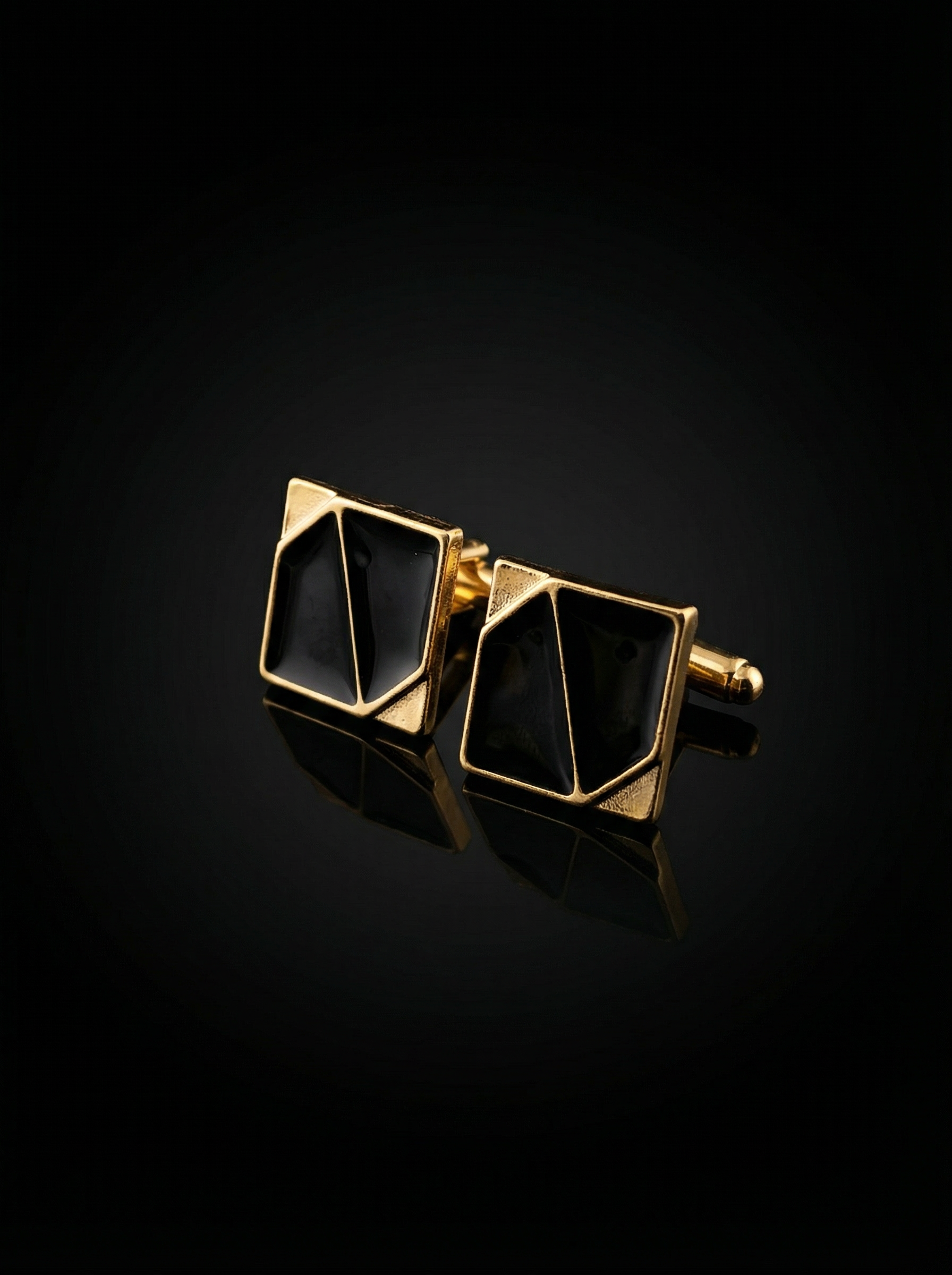 Geometric Black Enamel Cufflinks Tivaaro