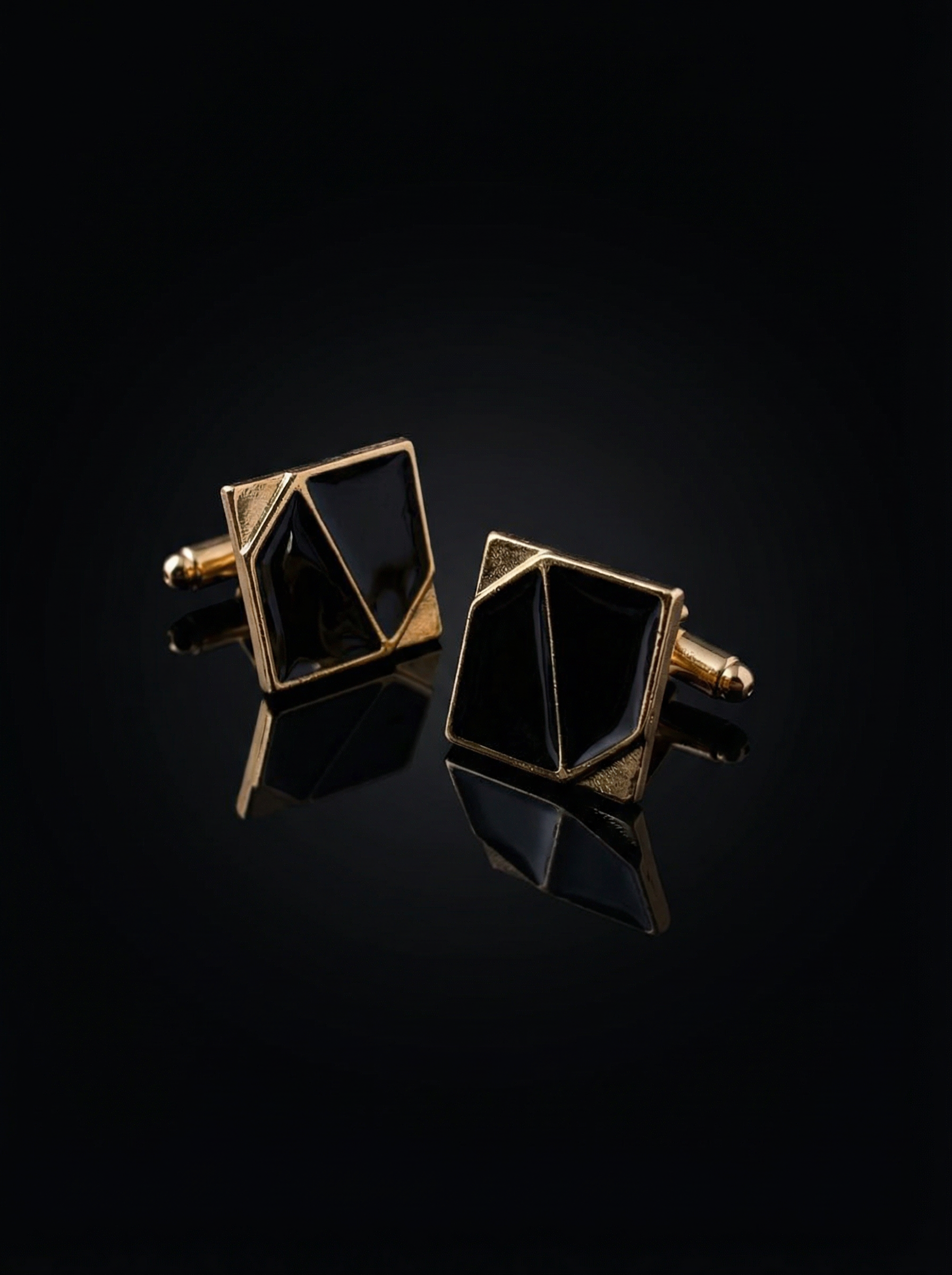 Geometric Black Enamel Cufflinks Tivaaro
