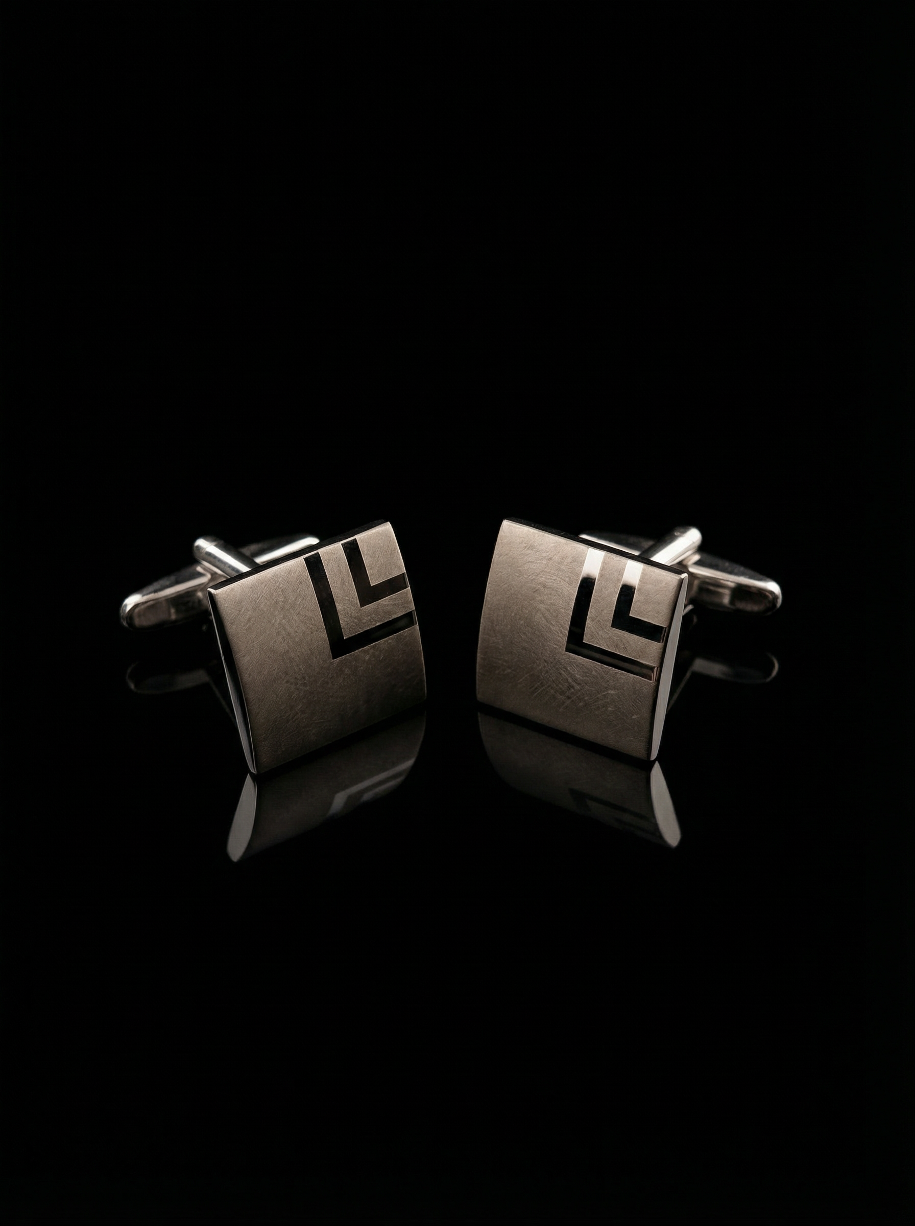 Geometric Vertex Cufflinks Tivaaro