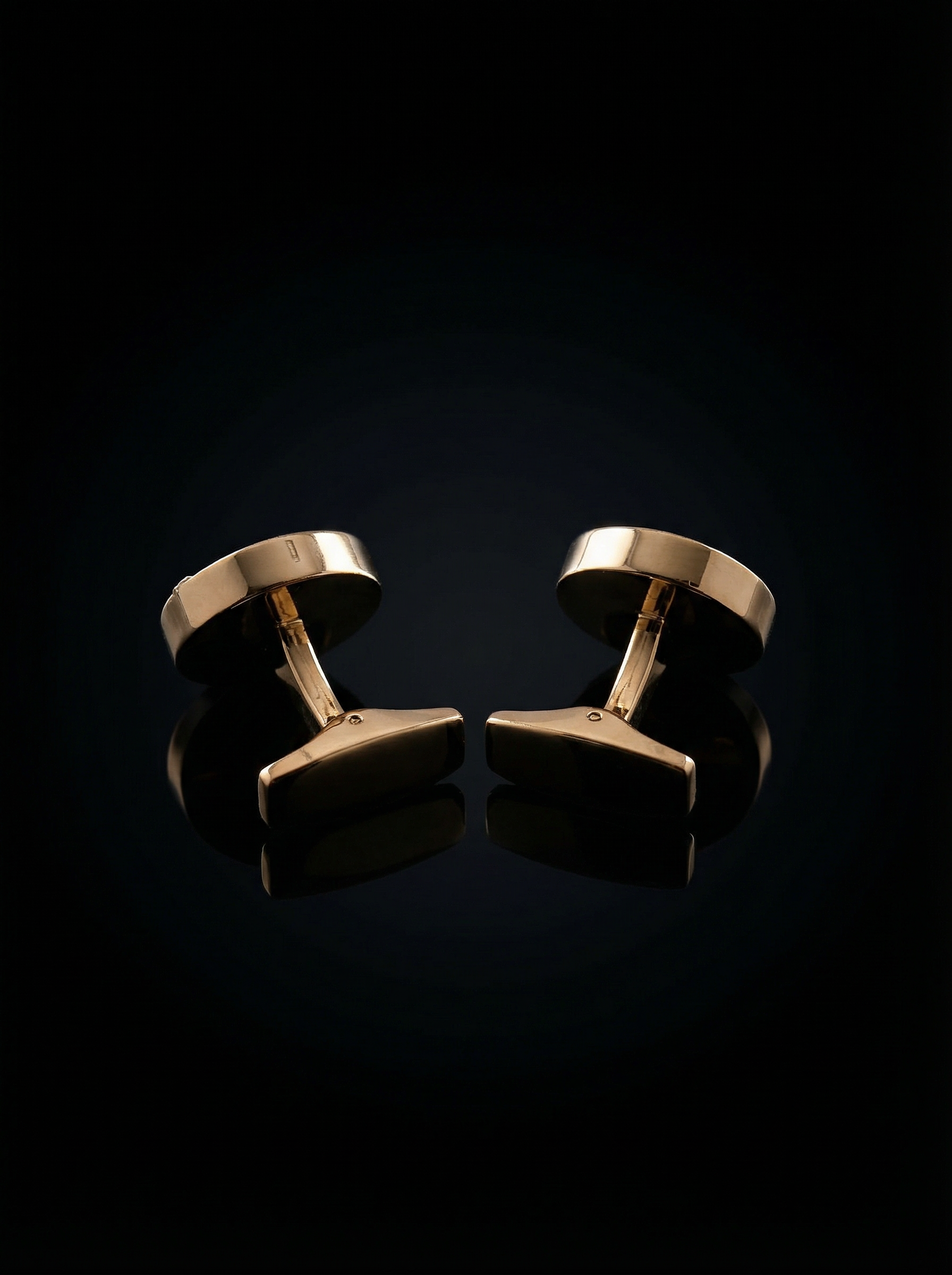 Gold Ribbed Cufflinks Tivaaro